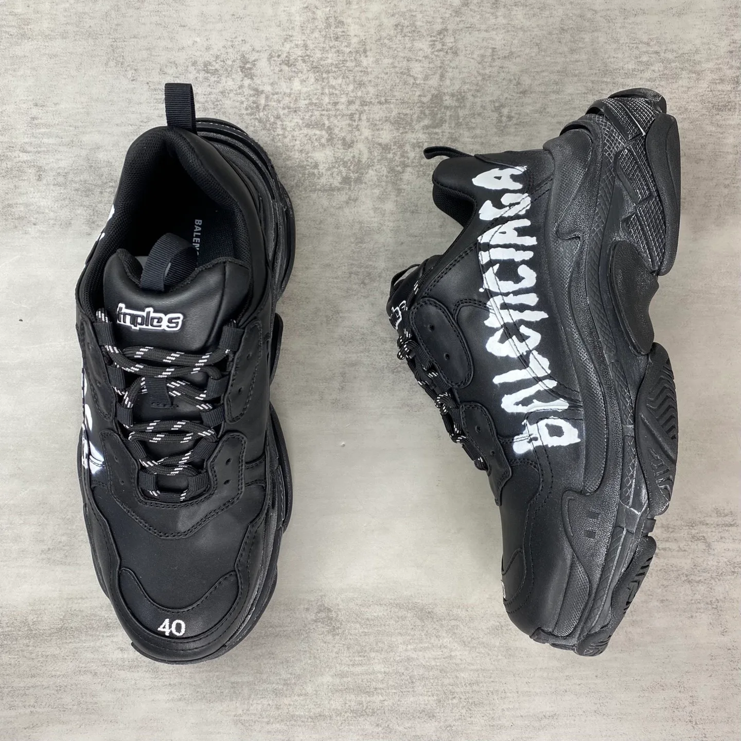 Кроссовки Женские Balenciaga 11216247