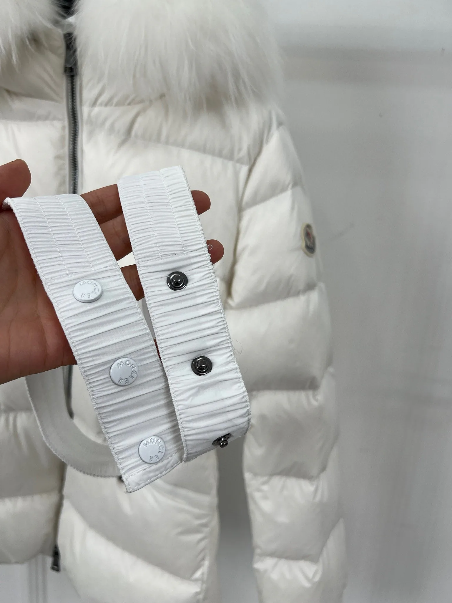 Куртки И Пуховики Женские Moncler 18416114