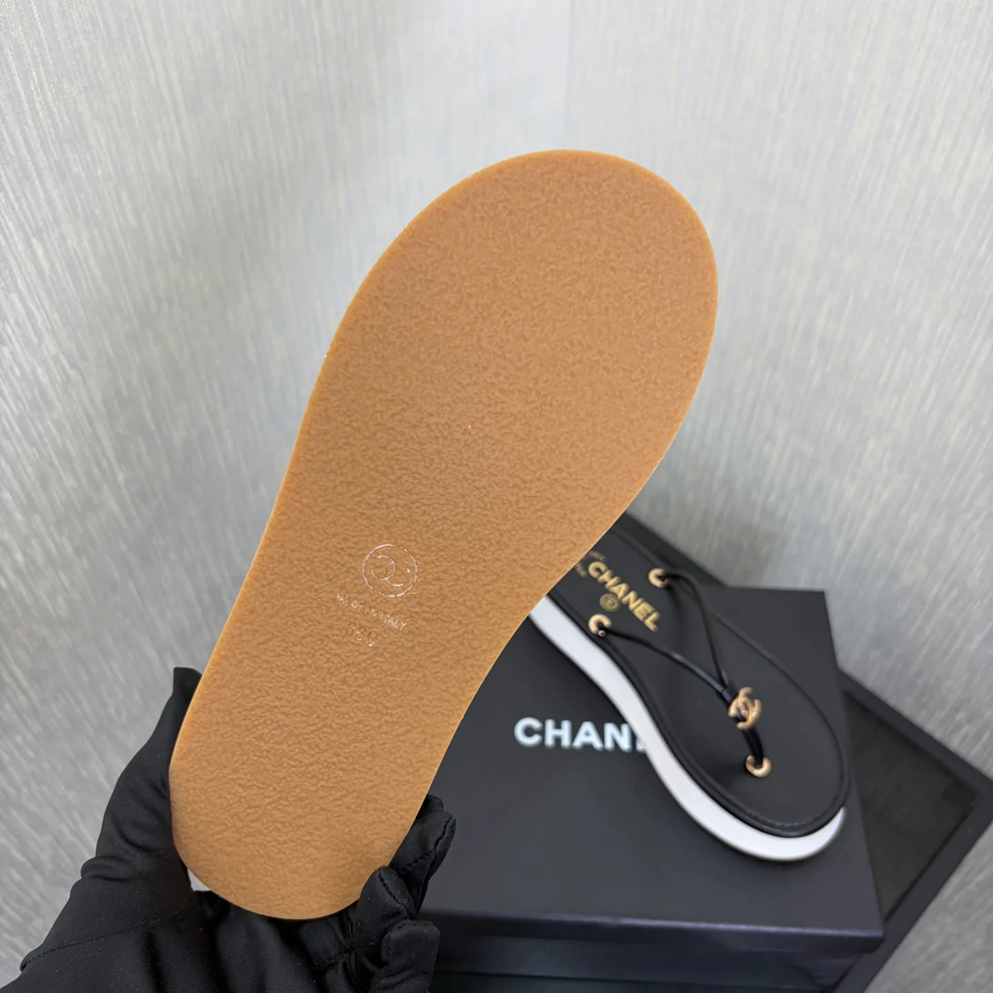 Шлепанцы Женские Chanel 13581887