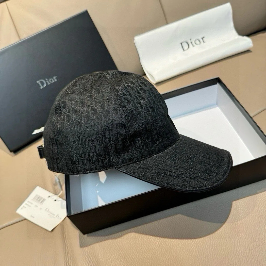 Головные Уборы Christian Dior 11055592