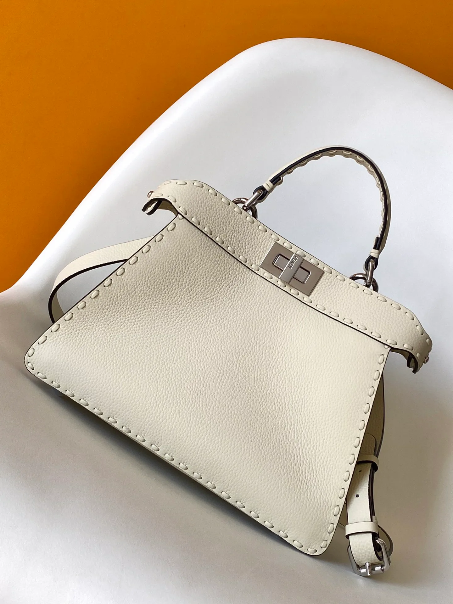 Классические Сумки Женские Fendi 11671437