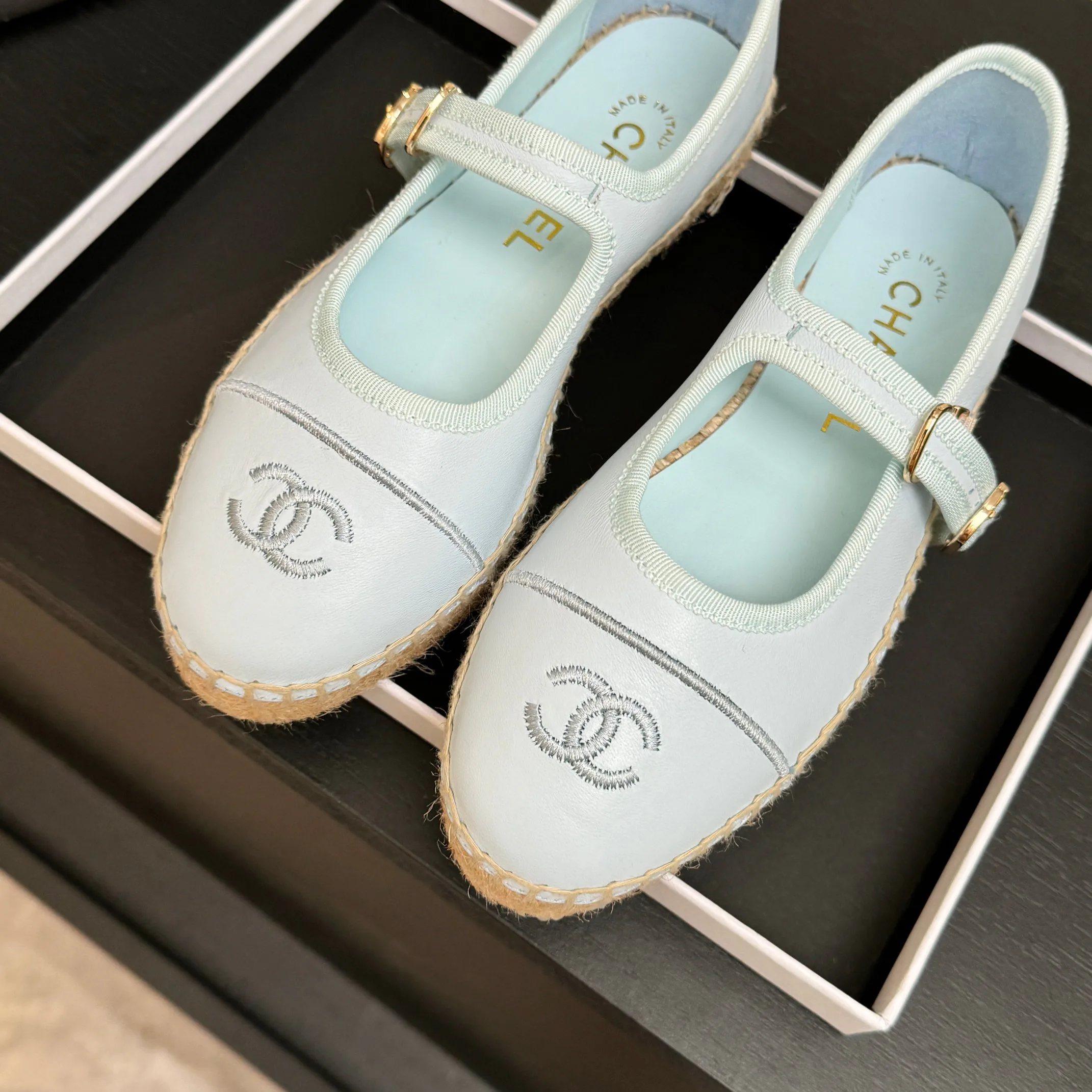Туфли Женские Chanel 11609396
