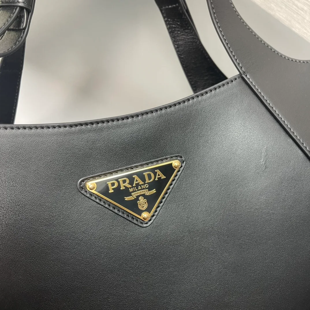 Классические Сумки Женские Prada 9028