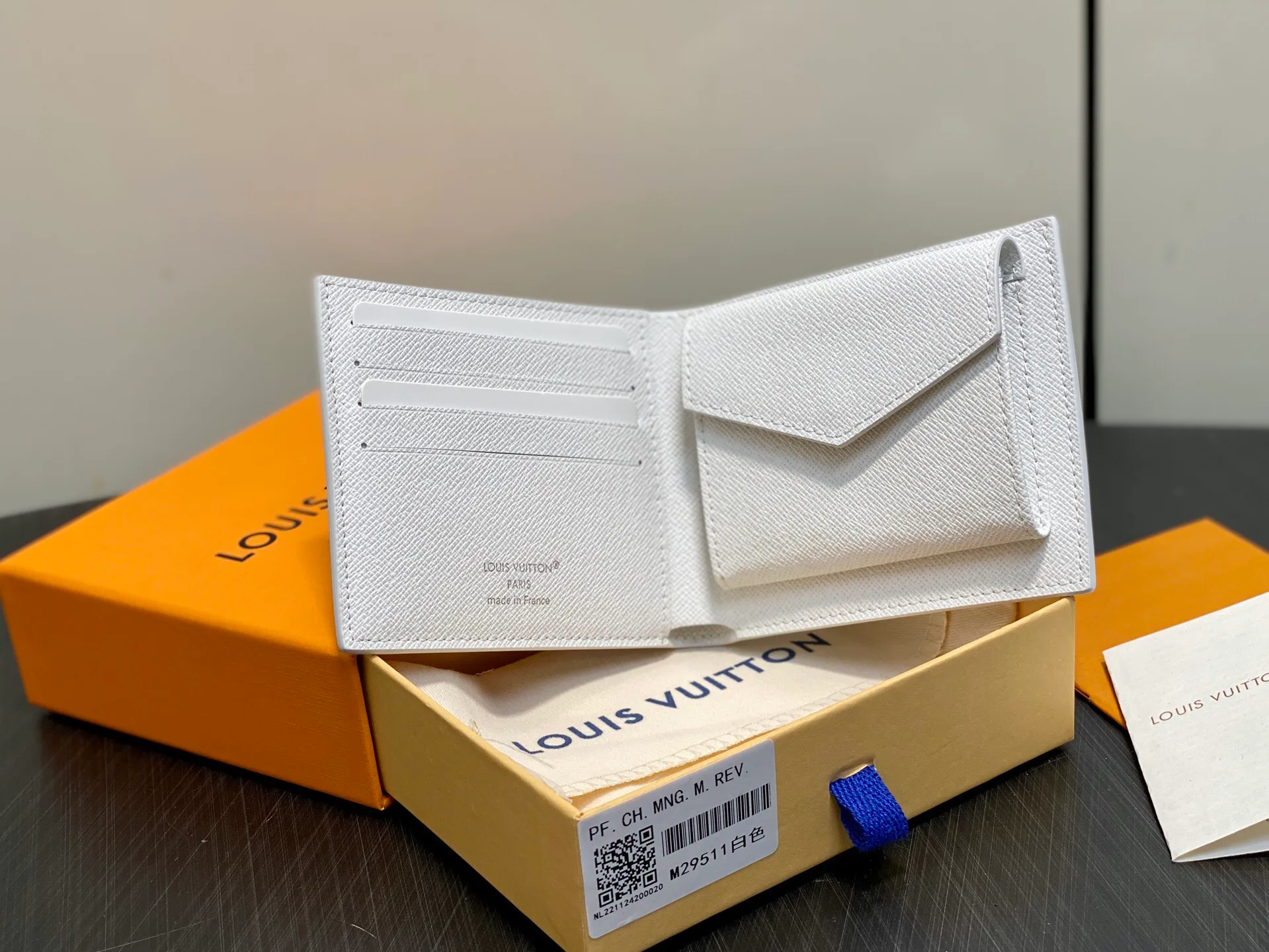 Клатчи Женские Louis Vuitton 11778130