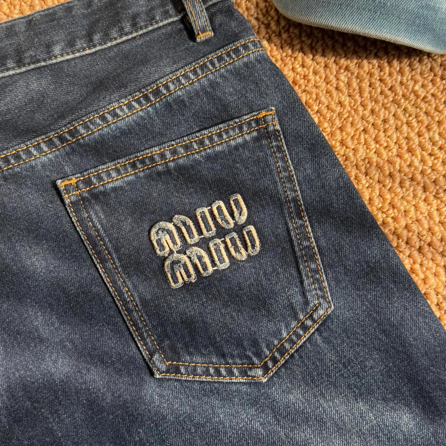 Шорты Женские Miu Miu 11655076