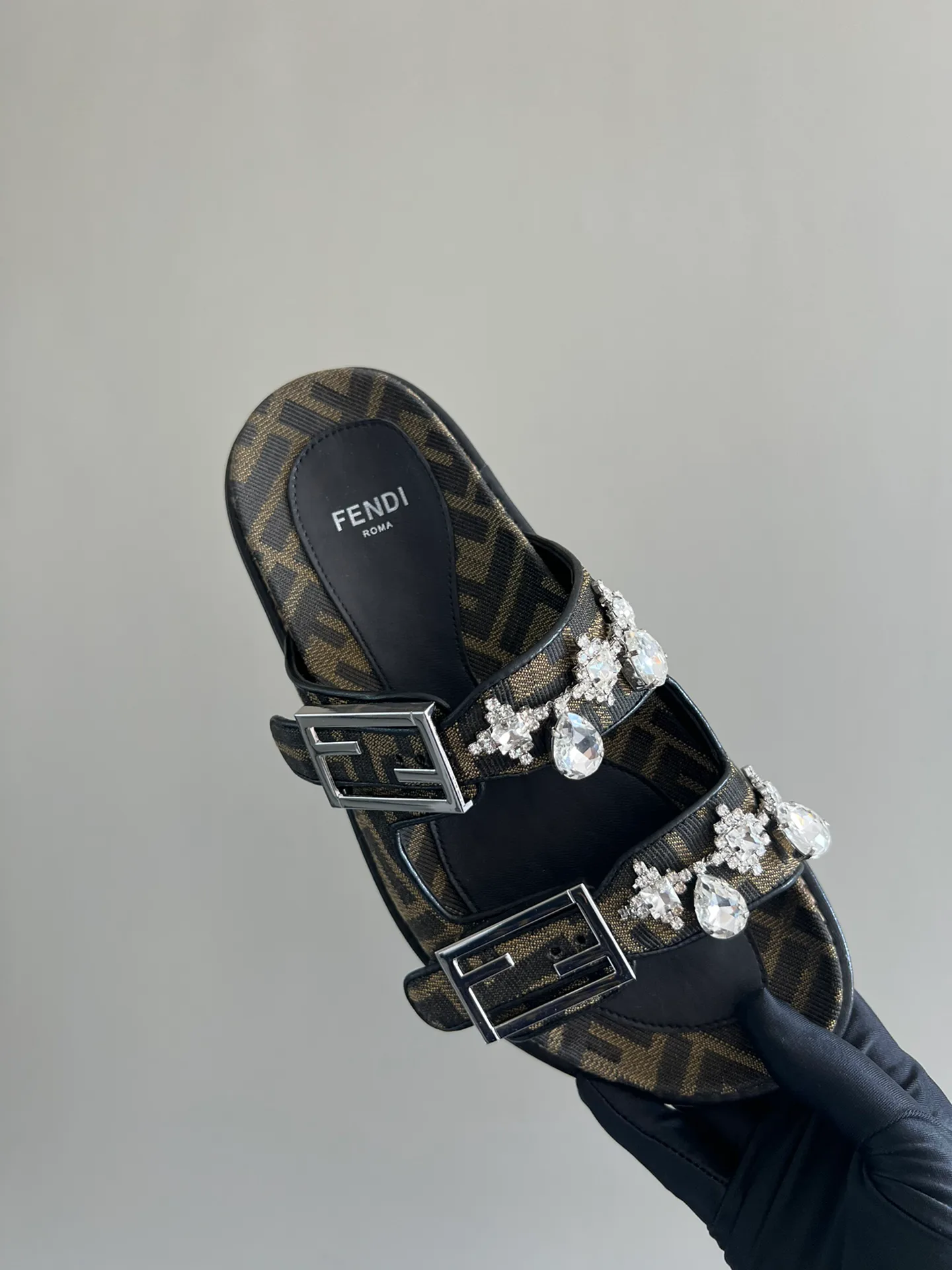 Шлепанцы Женские Fendi 5768