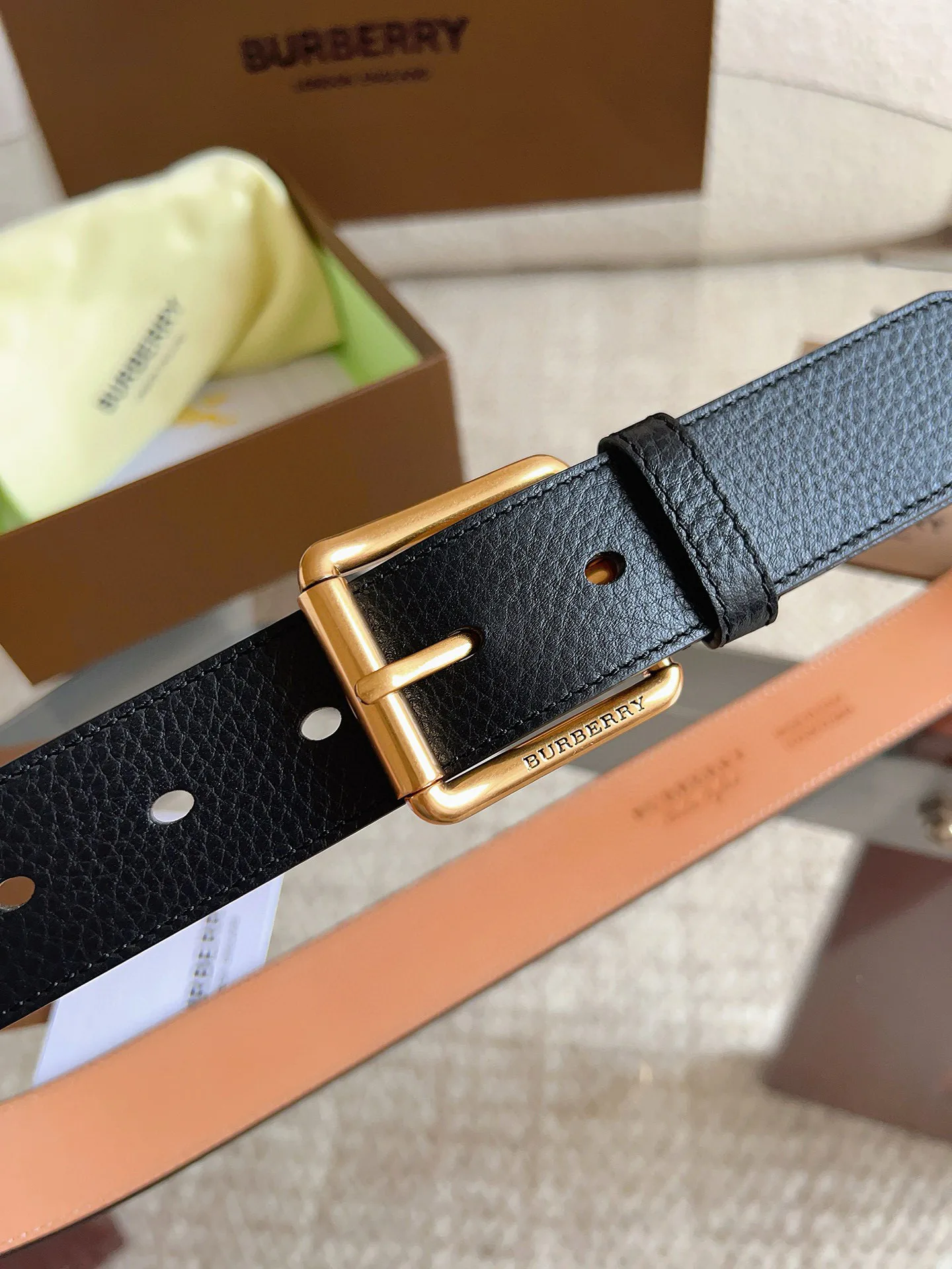 Ремни Burberry 11648718