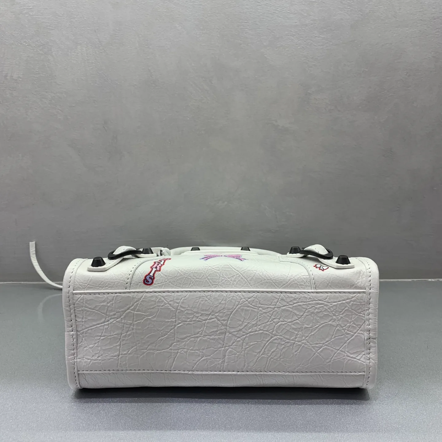 Классические Сумки Женские Balenciaga 17419129
