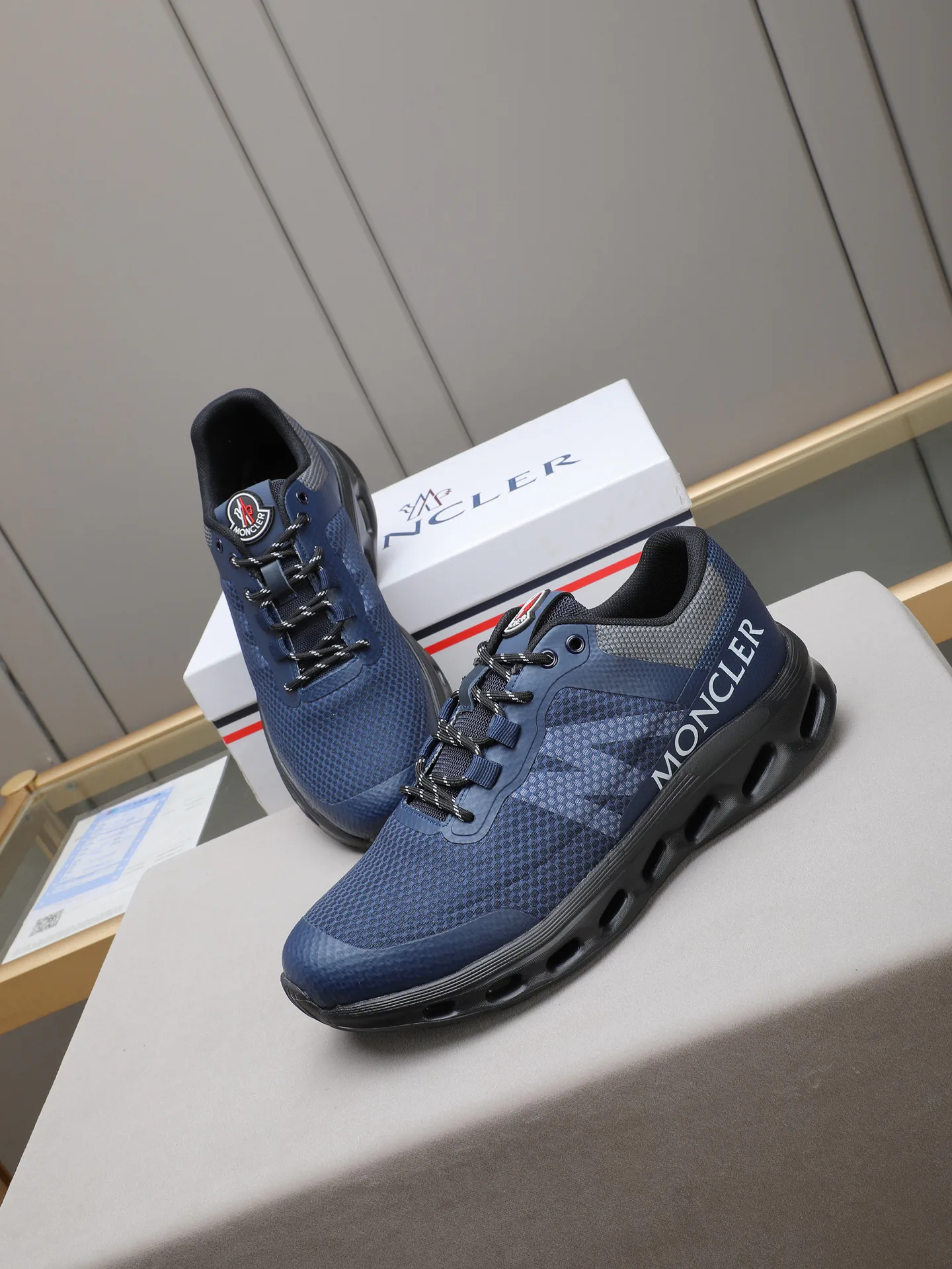 Кроссовки Мужские Moncler 10199673