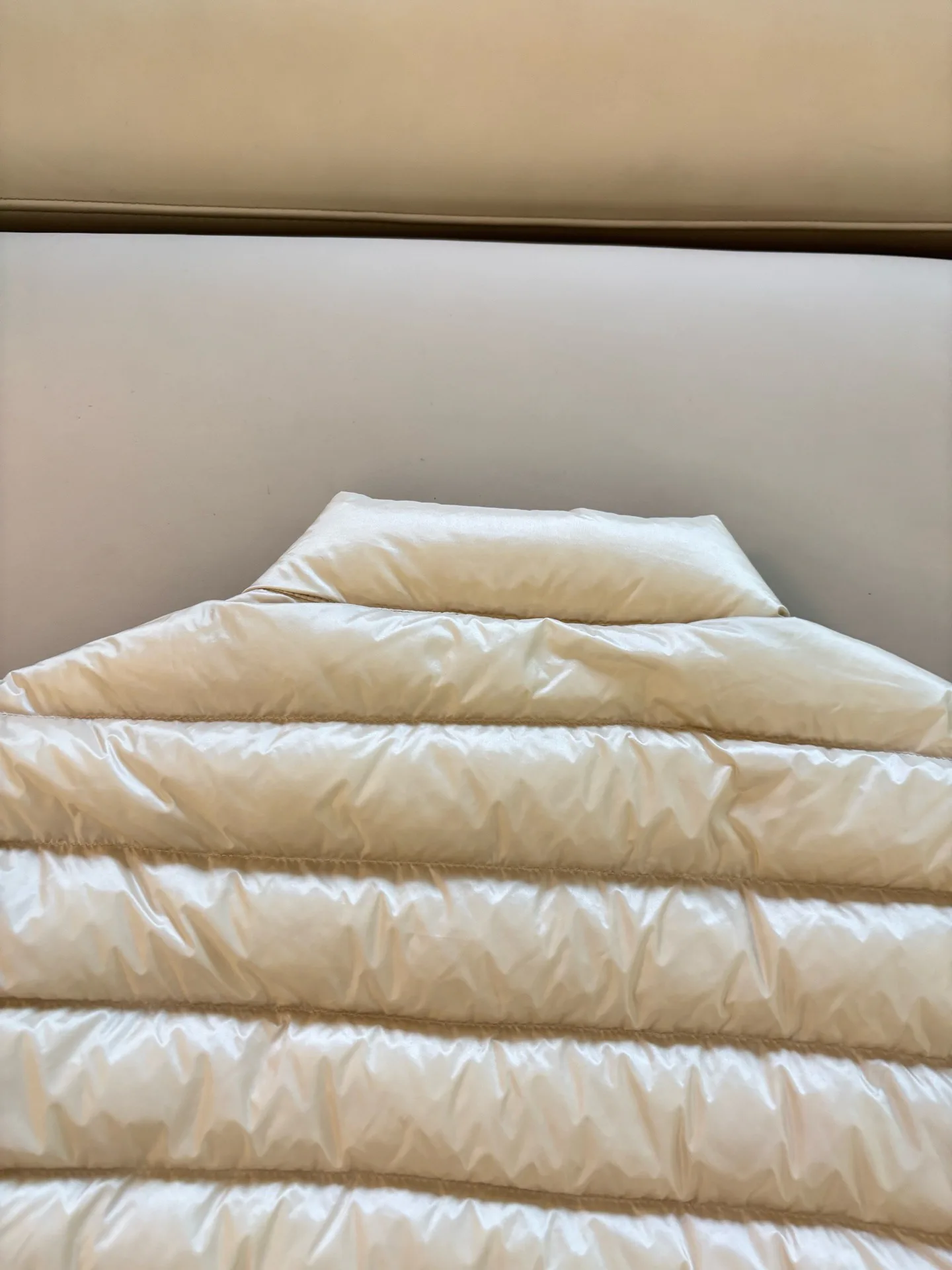 Куртки И Пуховики Женские Moncler 17973765