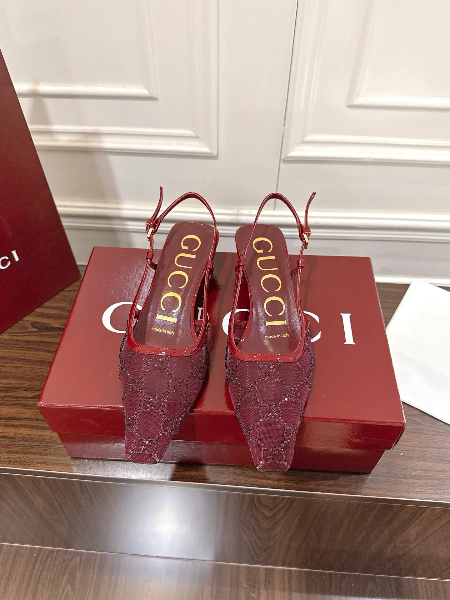 Сандалии Женские Gucci 13071894