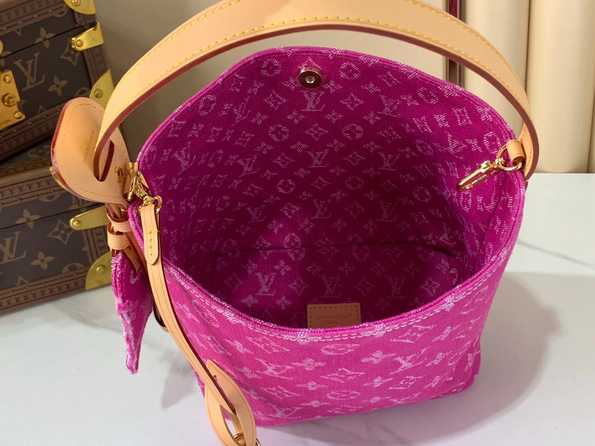 Классические Сумки Женские Louis Vuitton 11670339