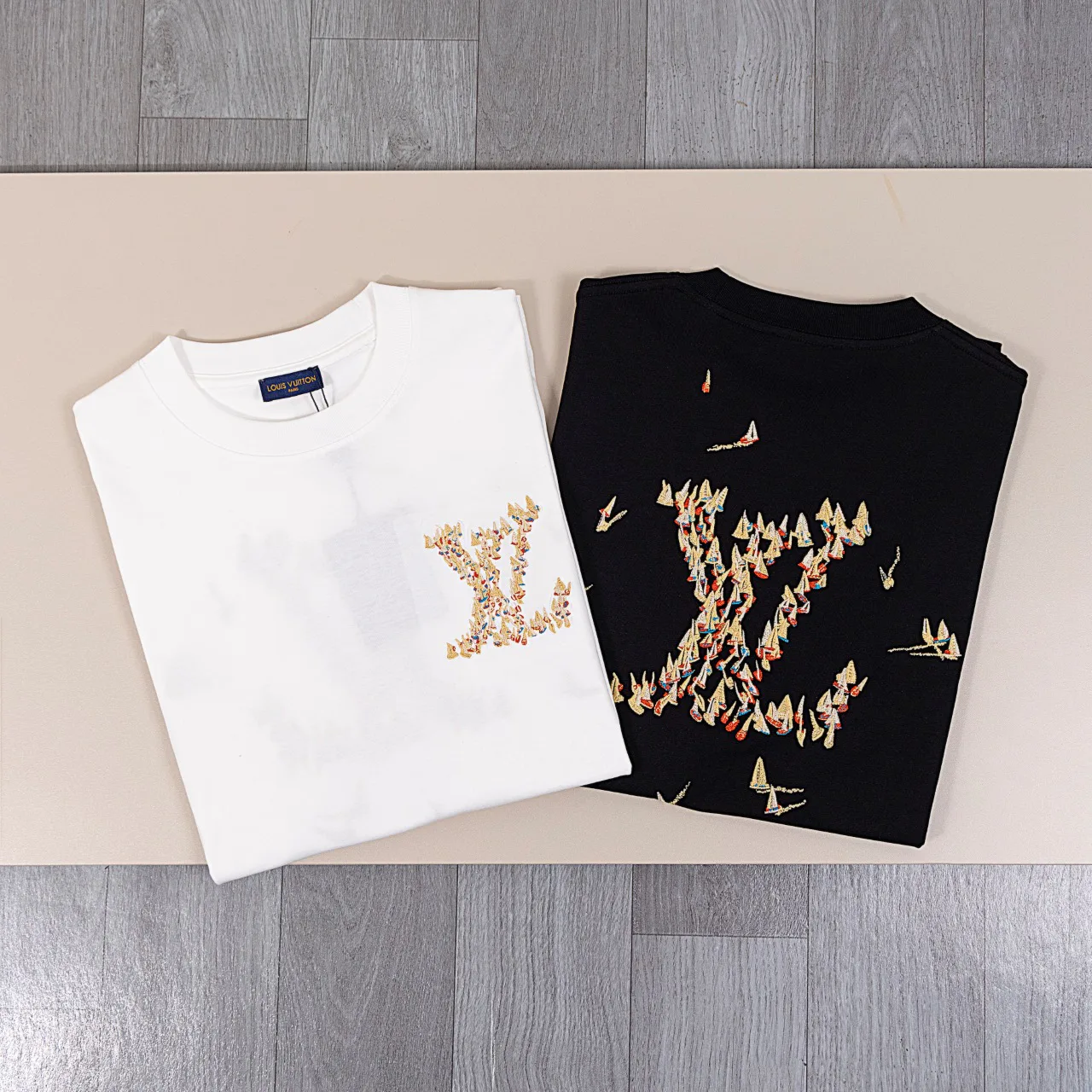 Футболки Мужские Louis Vuitton 1276215