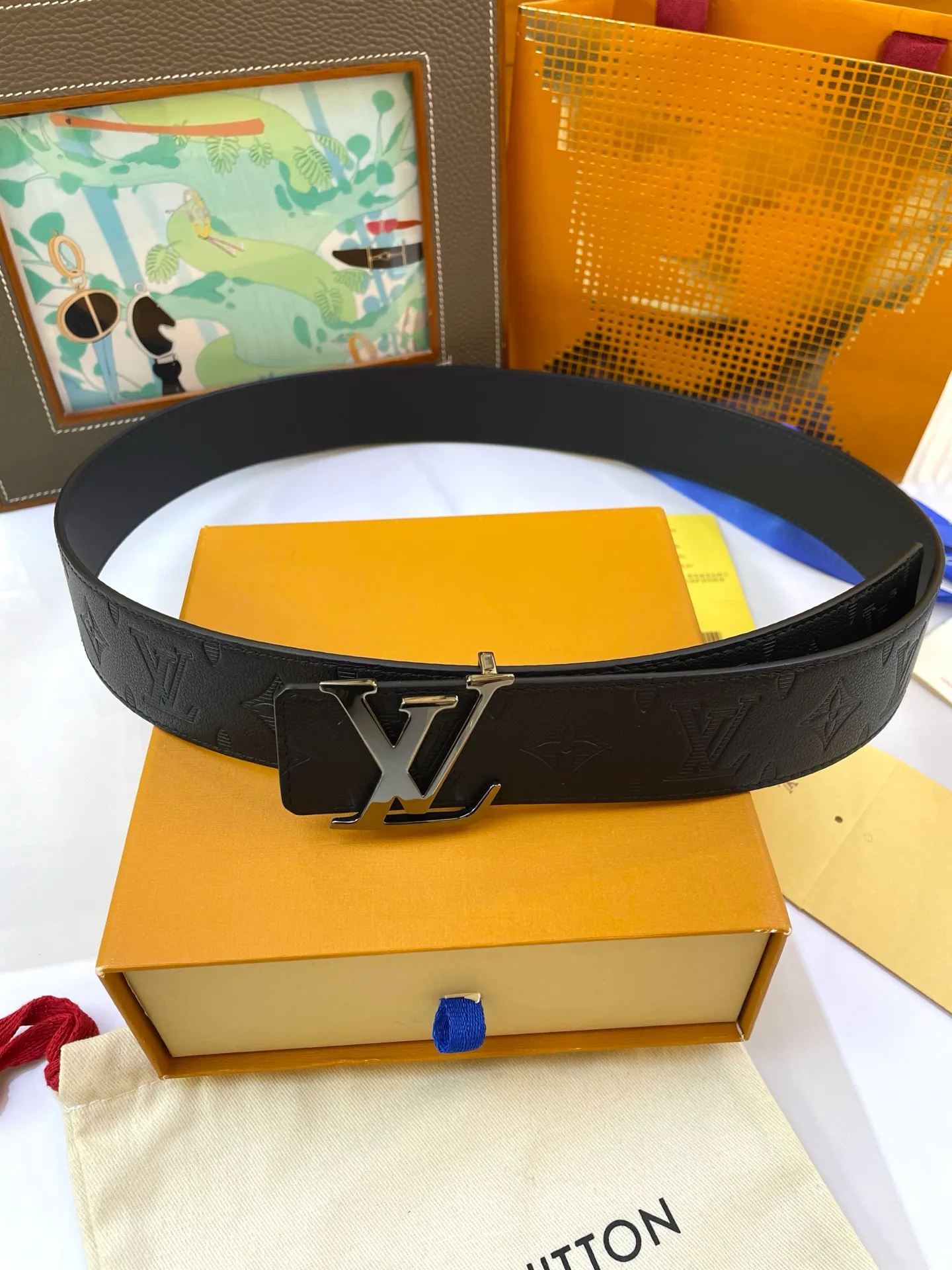 Ремни Louis Vuitton 12183428