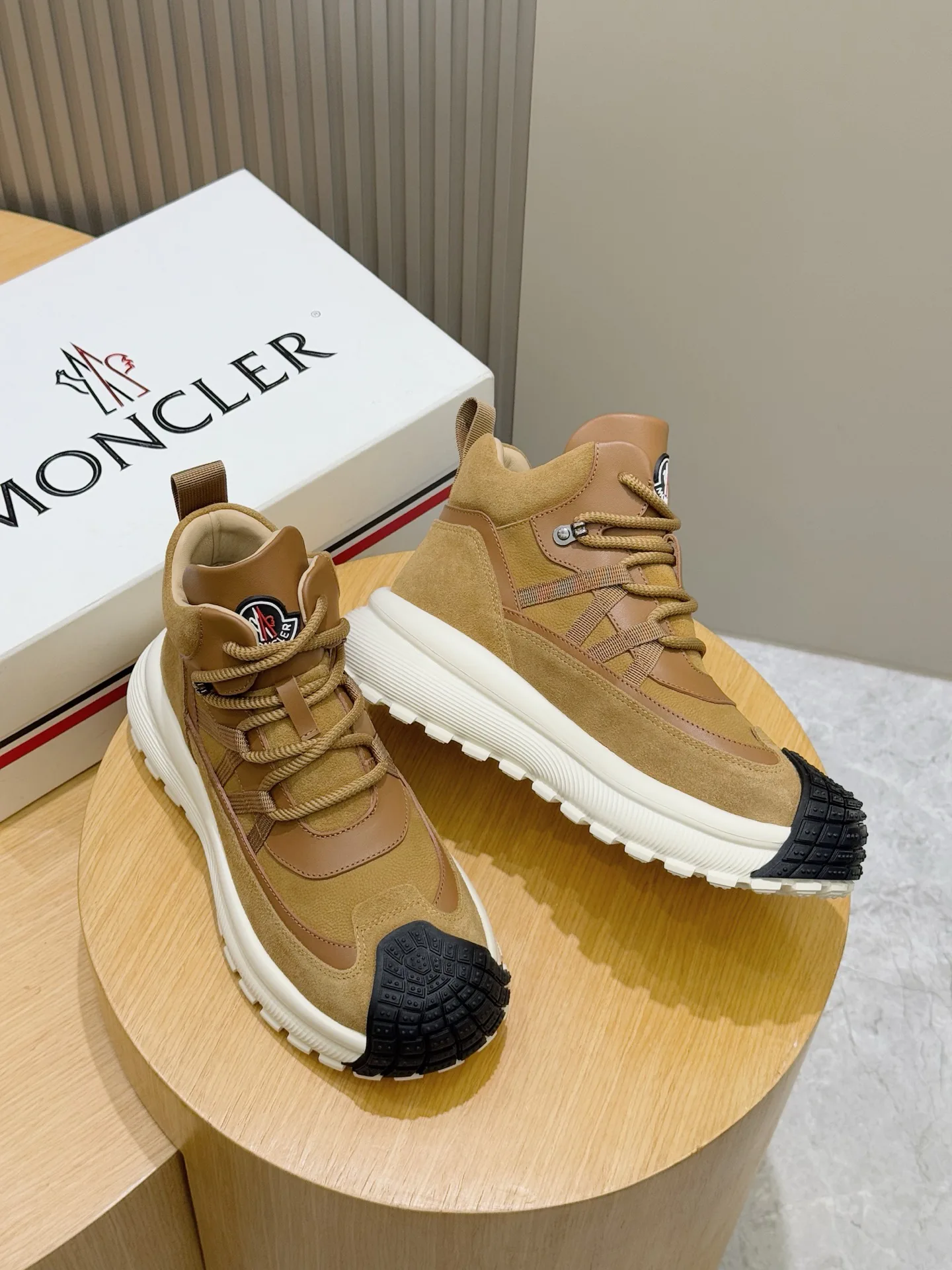 Кроссовки Мужские Moncler 931132