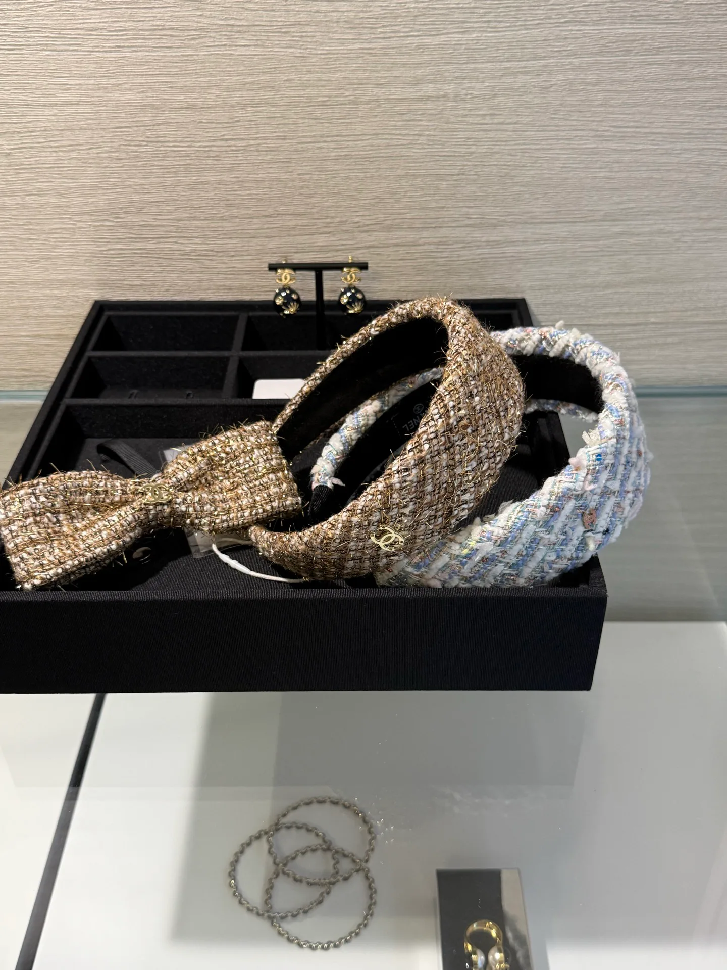 Головные Уборы Chanel 12940240