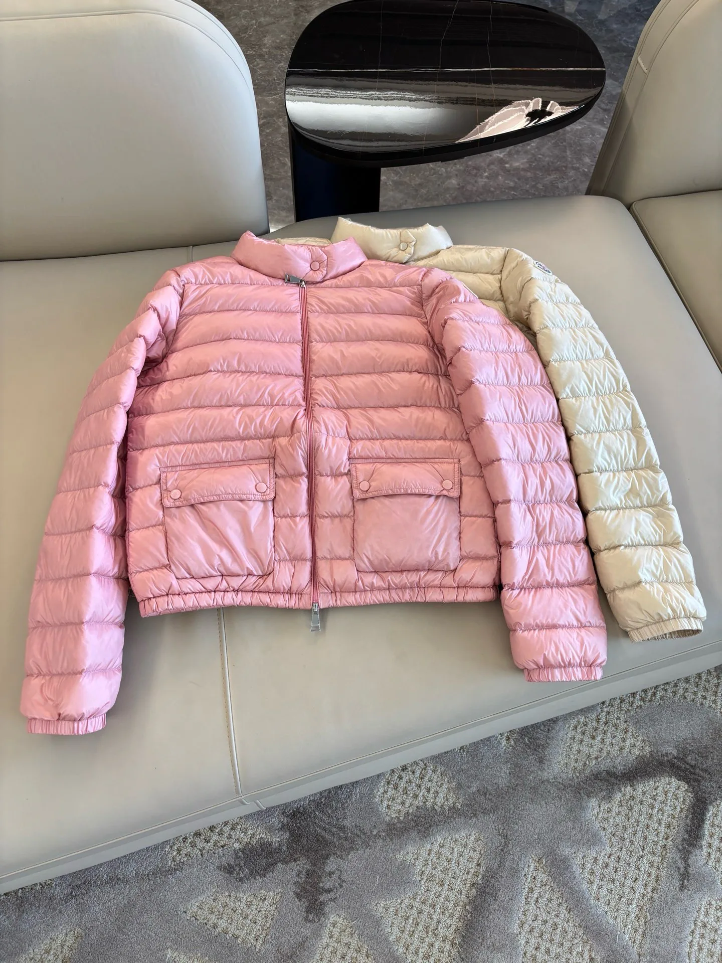 Куртки И Пуховики Женские Moncler 17973764