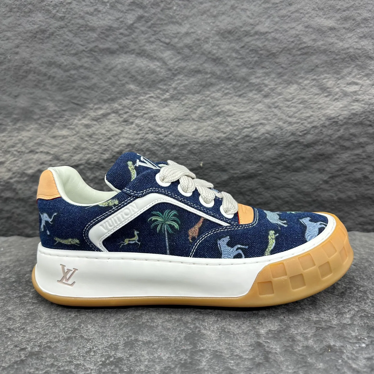 Кроссовки Мужские Louis Vuitton 4702959