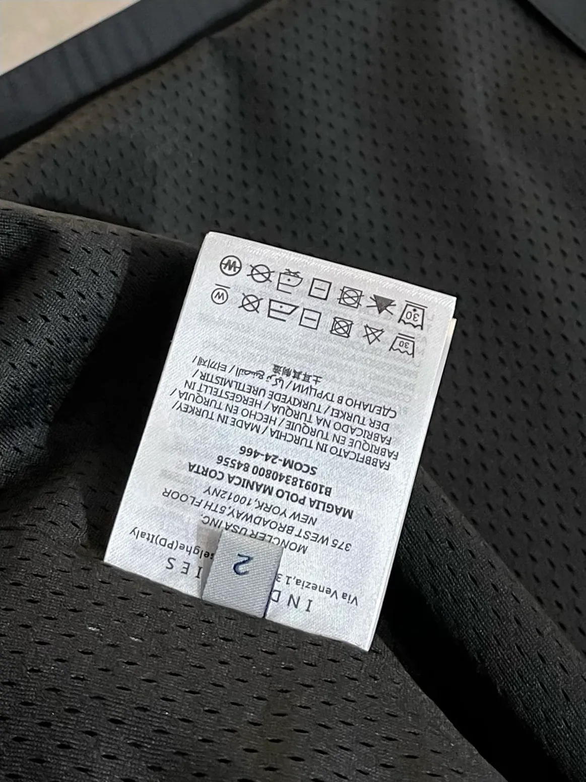 Куртки И Пуховики Мужские Moncler 32680