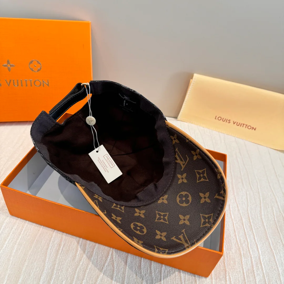 Головные Уборы Louis Vuitton 18105215