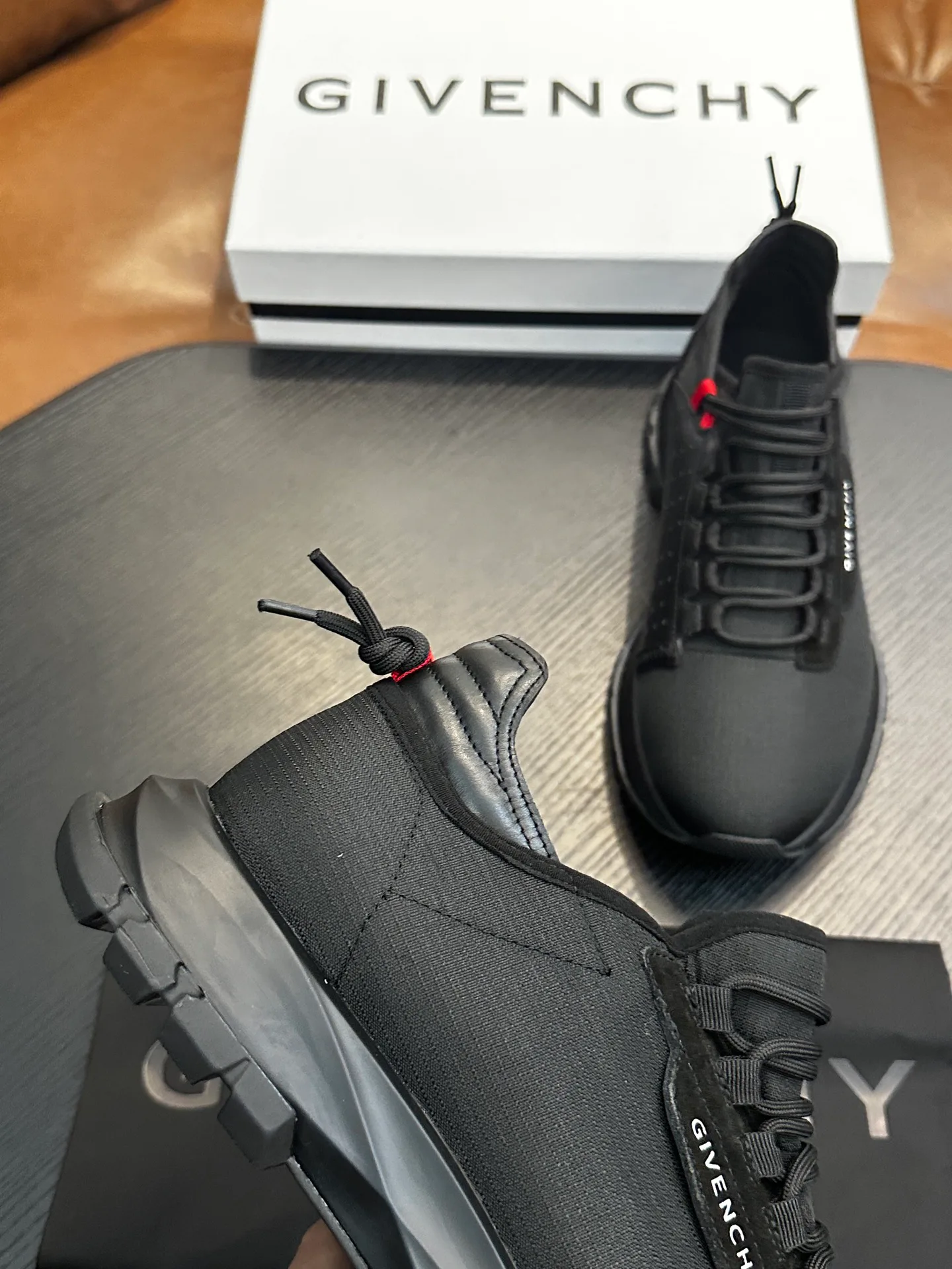 Кроссовки Мужские Givenchy 743513