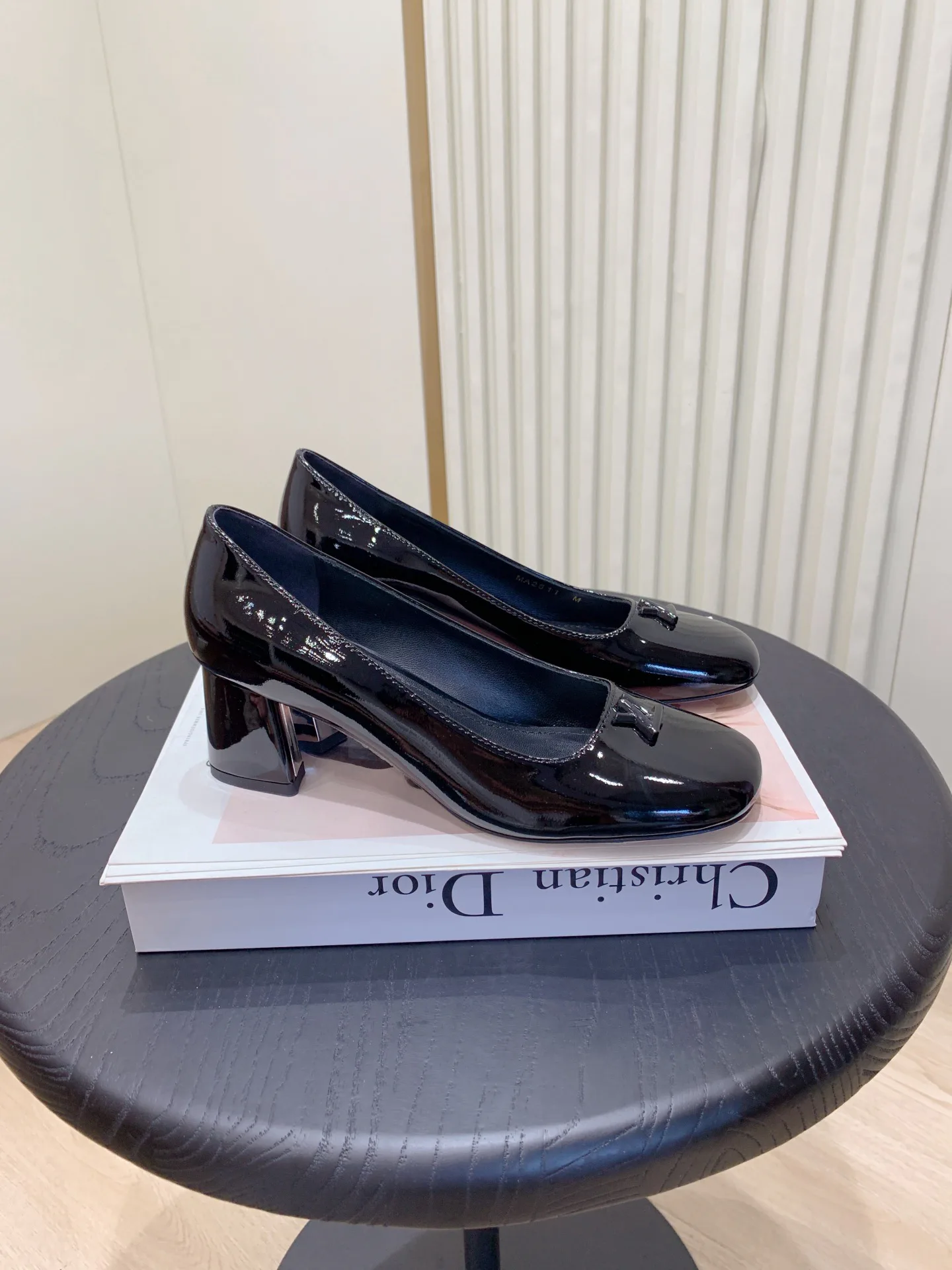 Туфли Женские Louis Vuitton 1834444