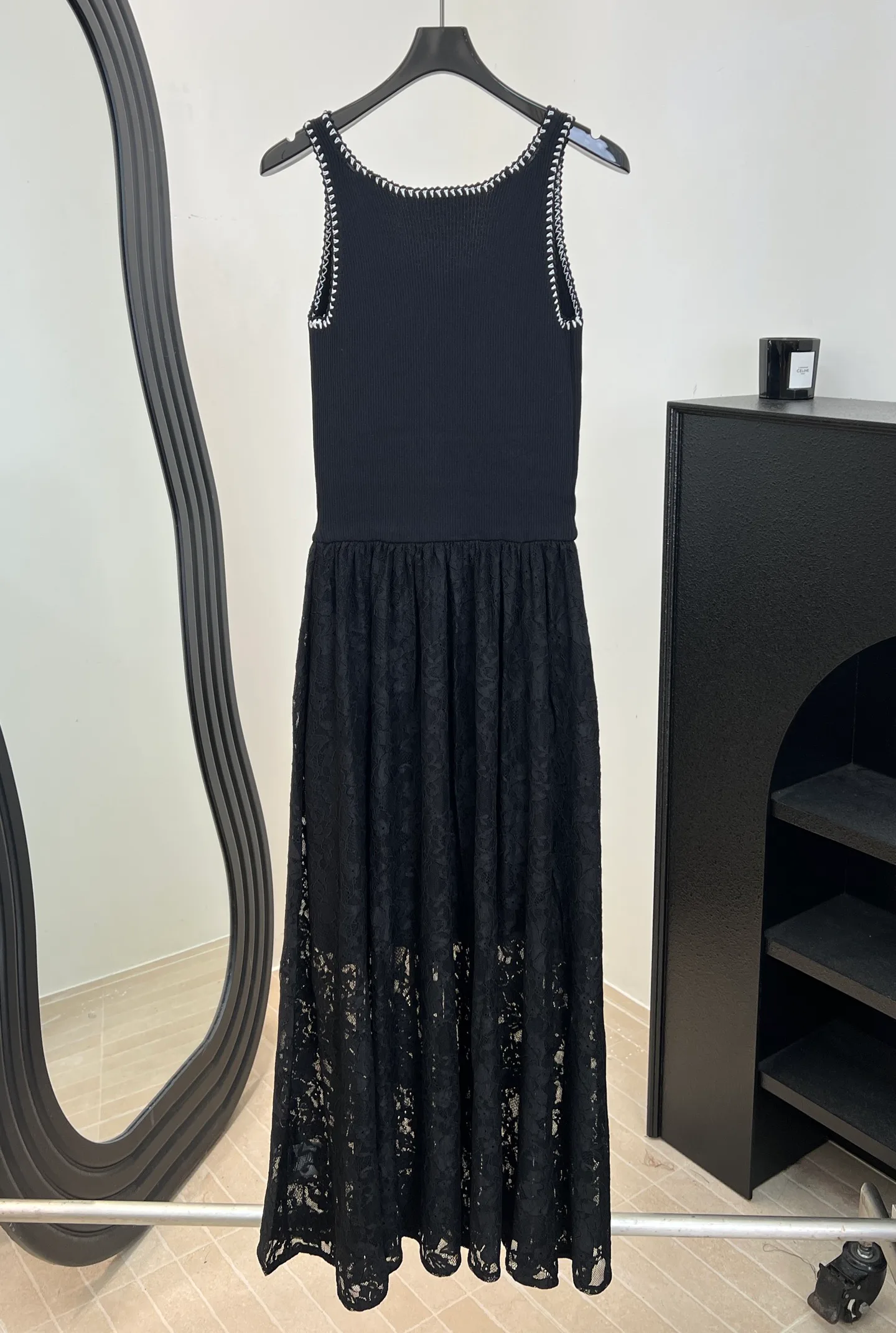 Платья Женские Chanel 11700180