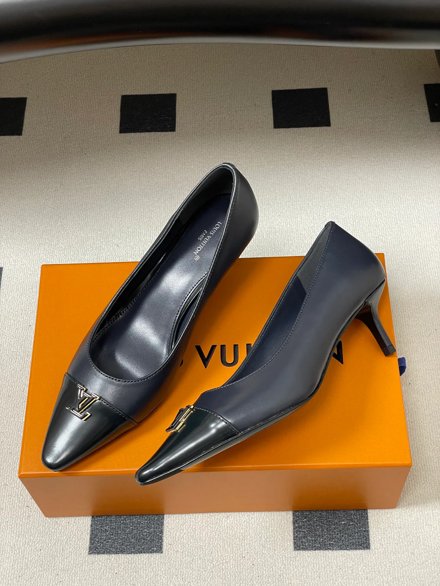 Туфли Женские Louis Vuitton 11628701
