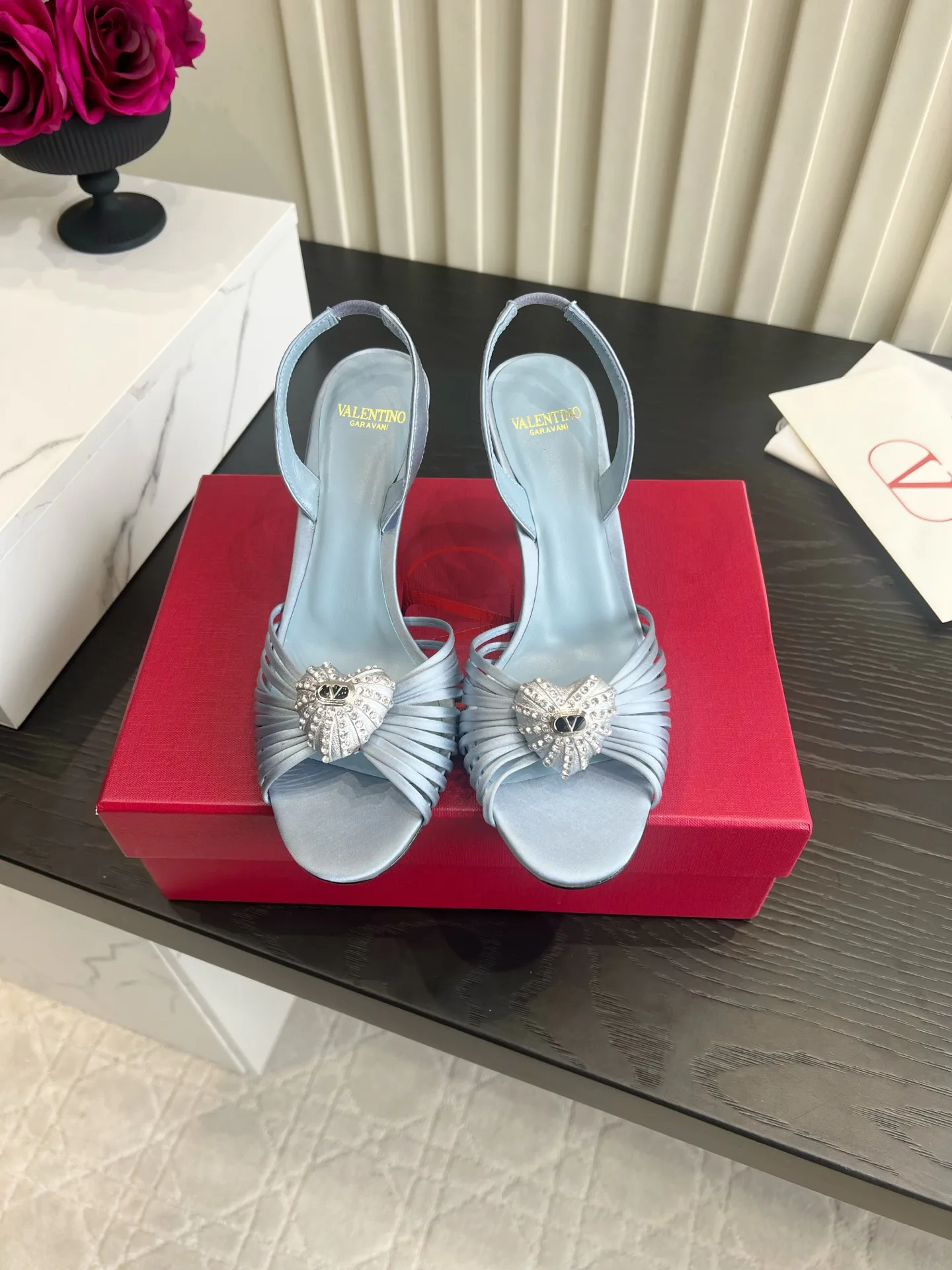 Босоножки Женские Valentino 18322862