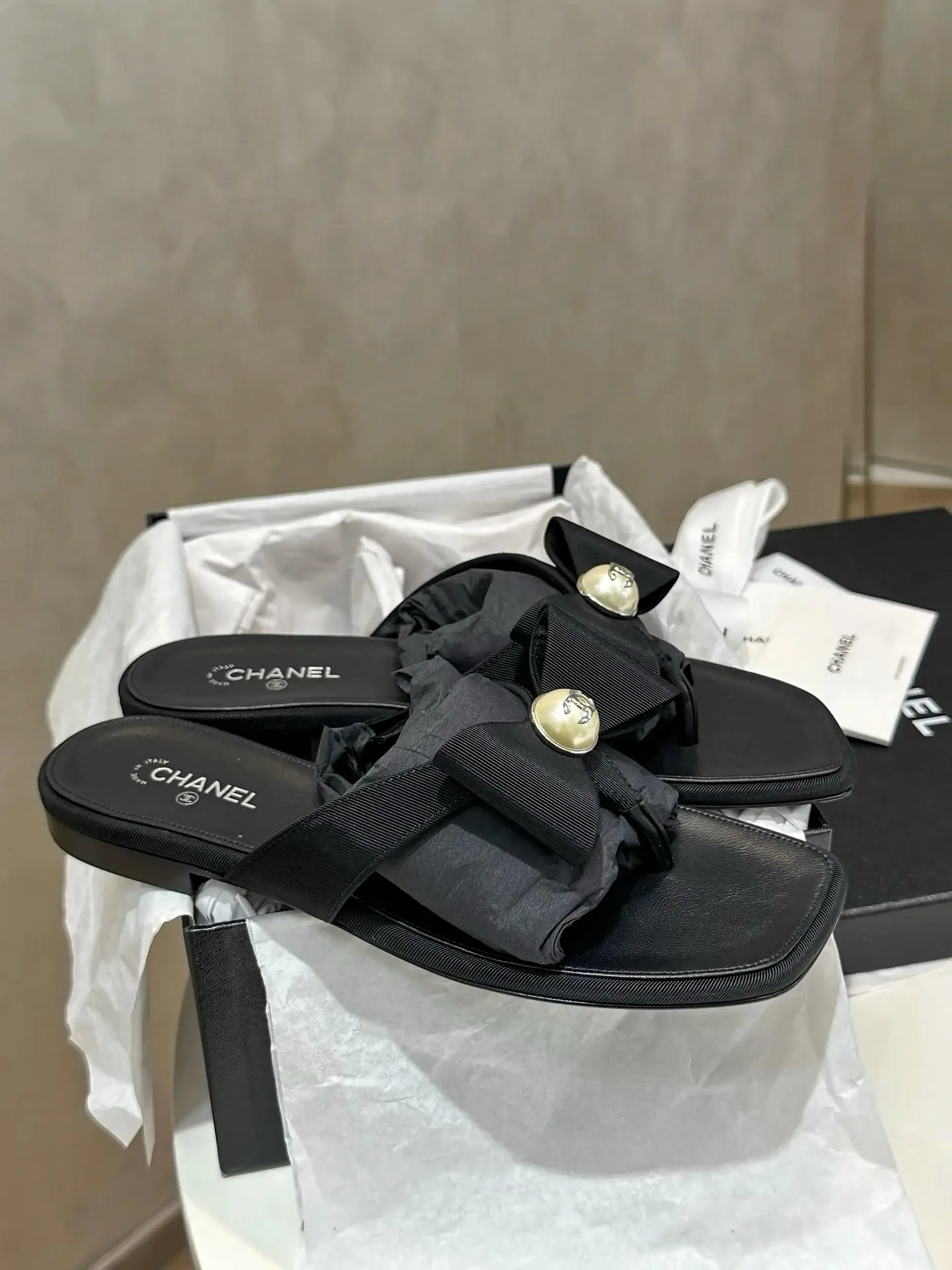 Шлепанцы Женские Chanel 17331170