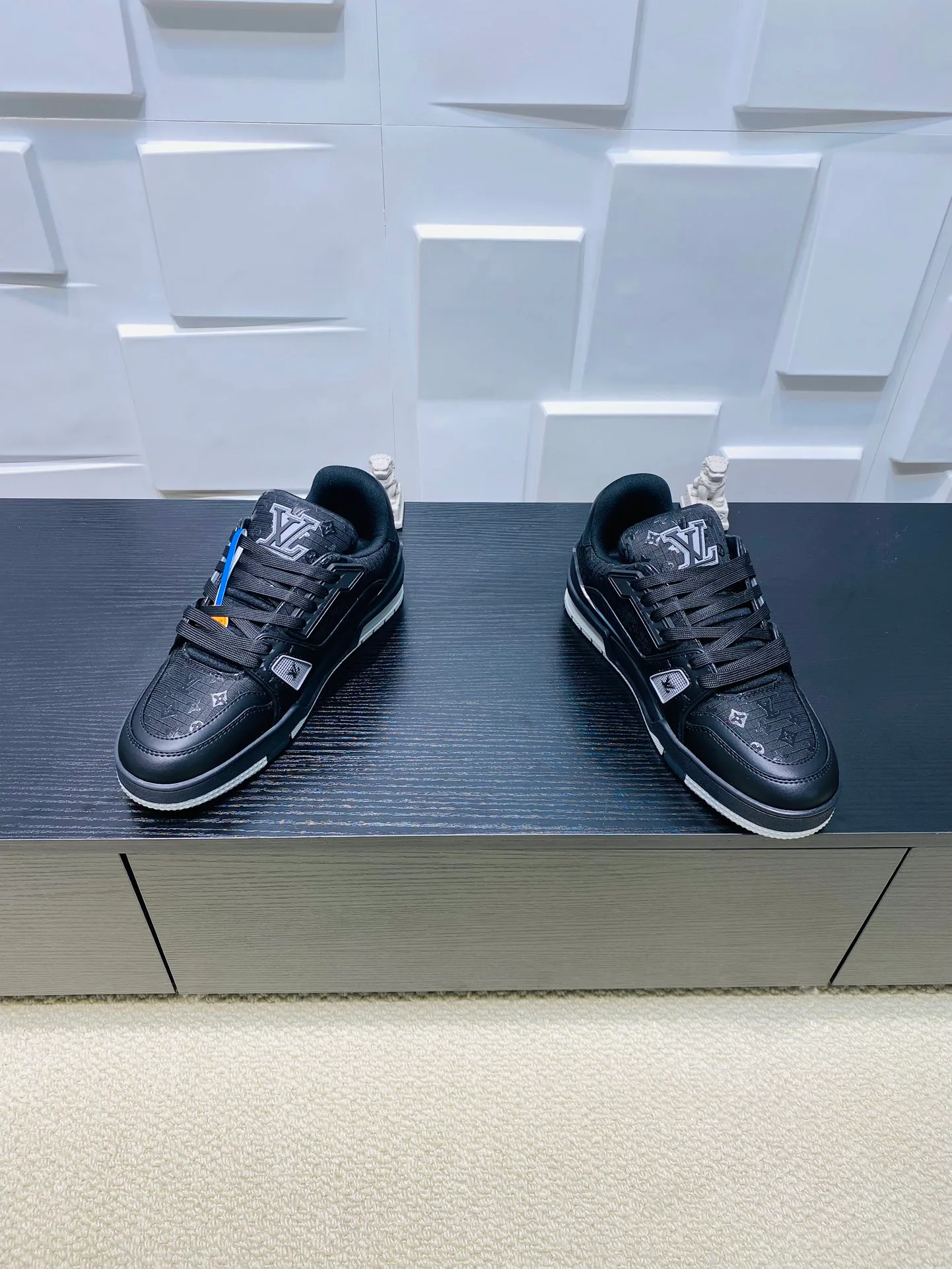 Кроссовки Женские Louis Vuitton 467048