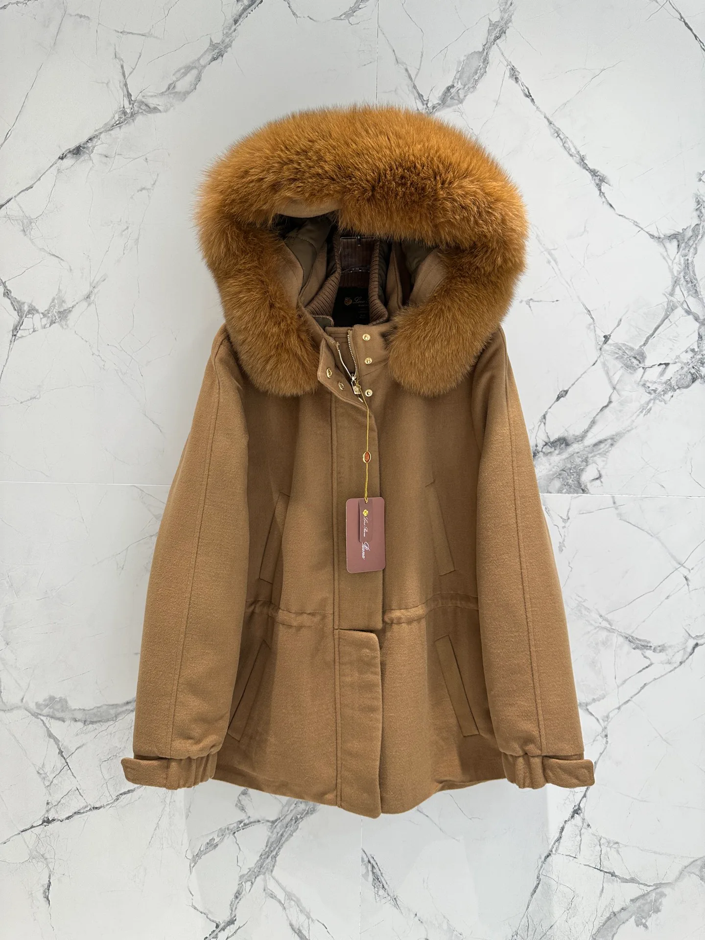 Куртки И Пуховики Женские Loro Piana 19474254