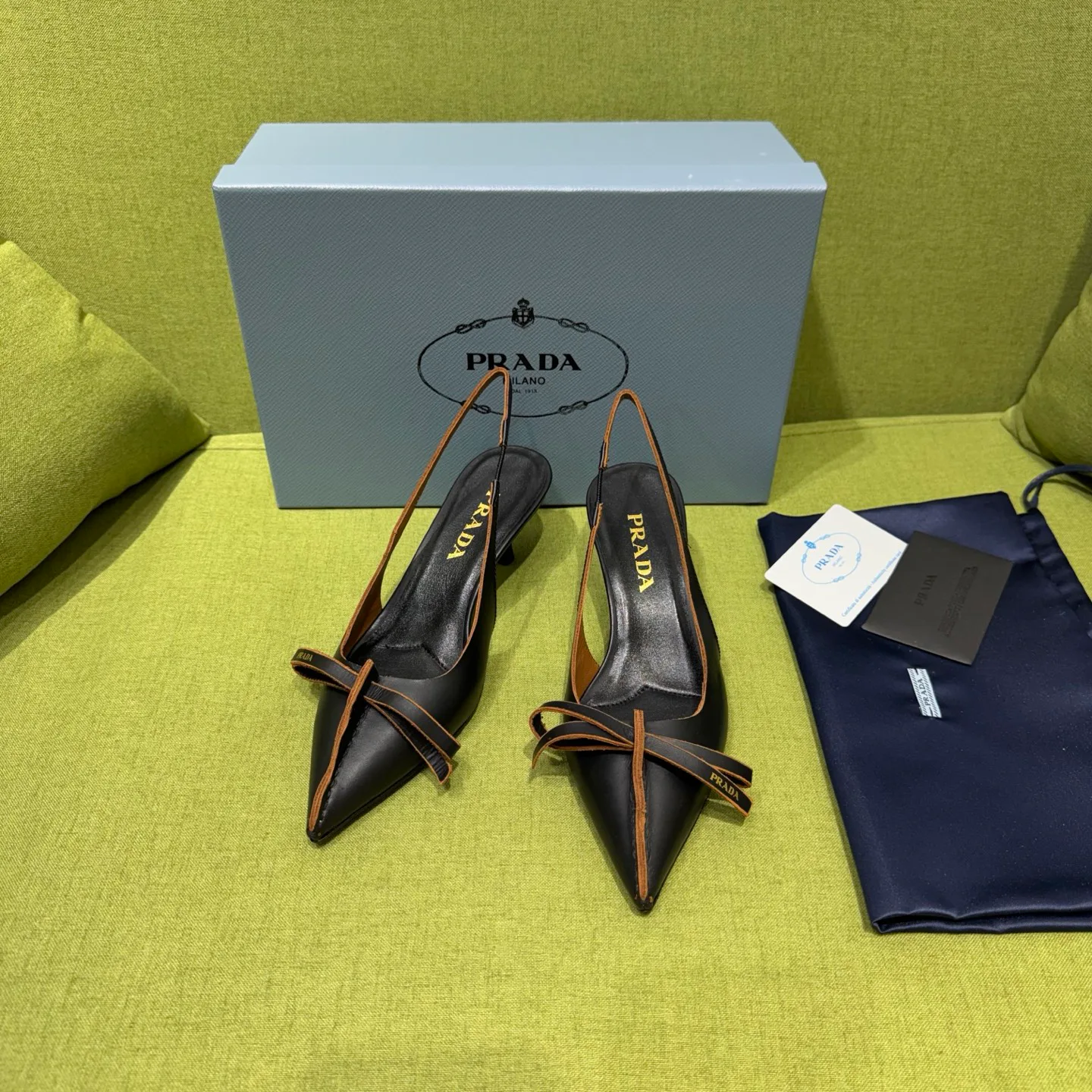 Туфли Женские Prada 18709013
