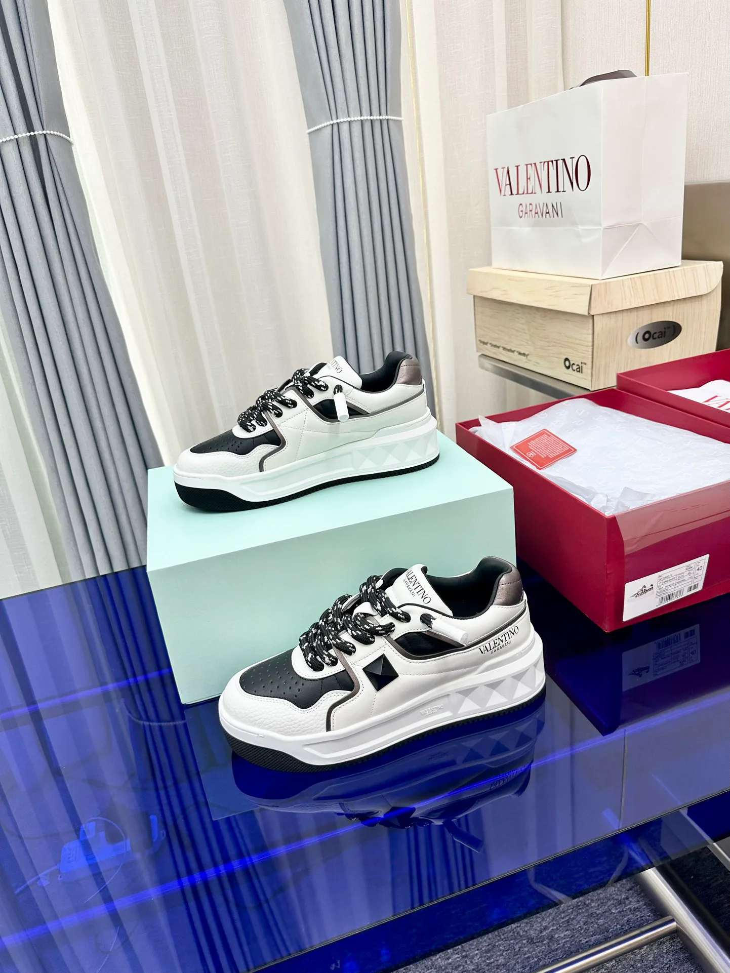 Кроссовки Женские Valentino 17948614
