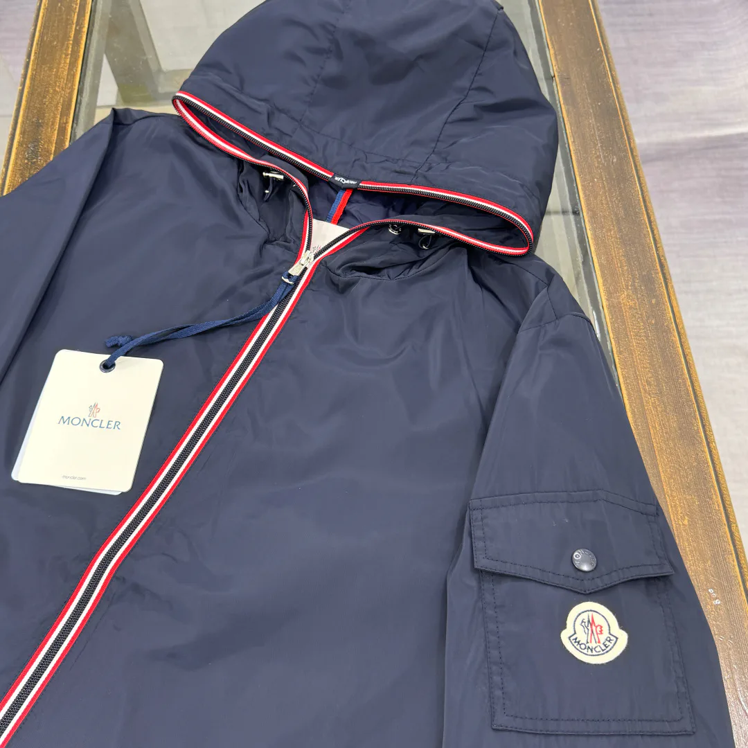 Куртки И Пуховики Женские Moncler 18002265
