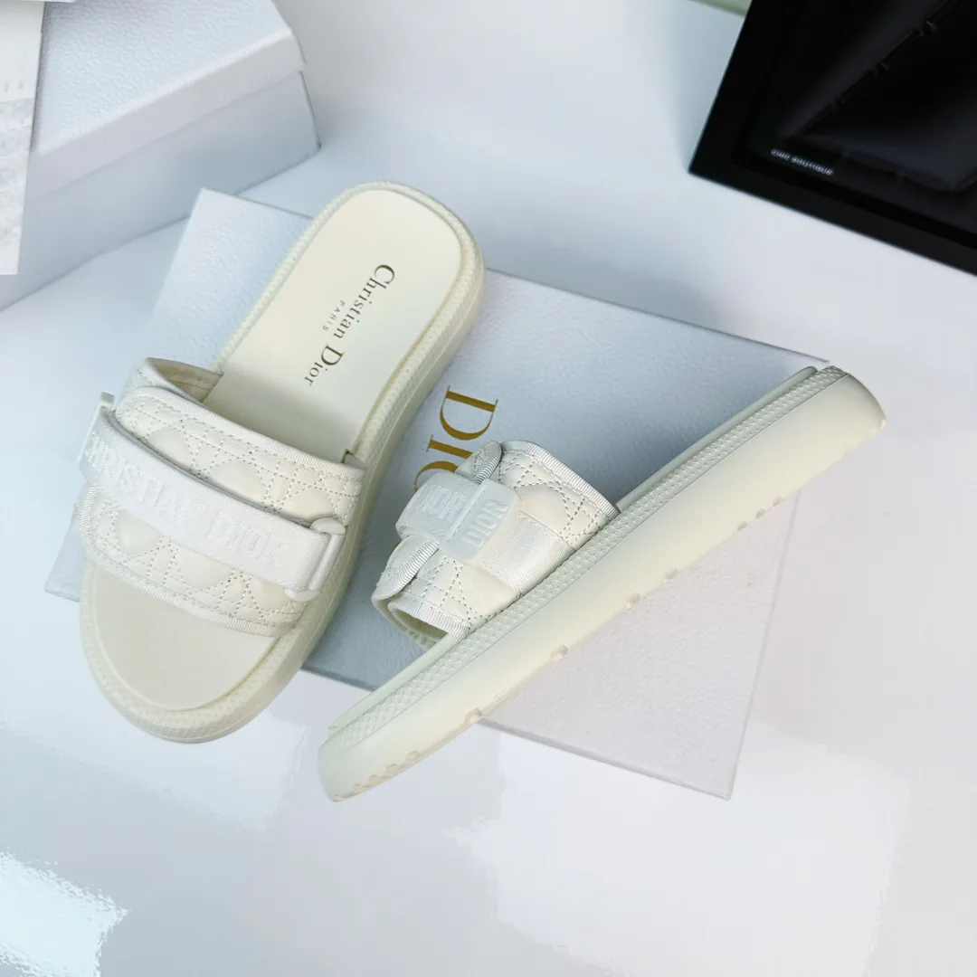 Шлепанцы Женские Christian Dior 13311