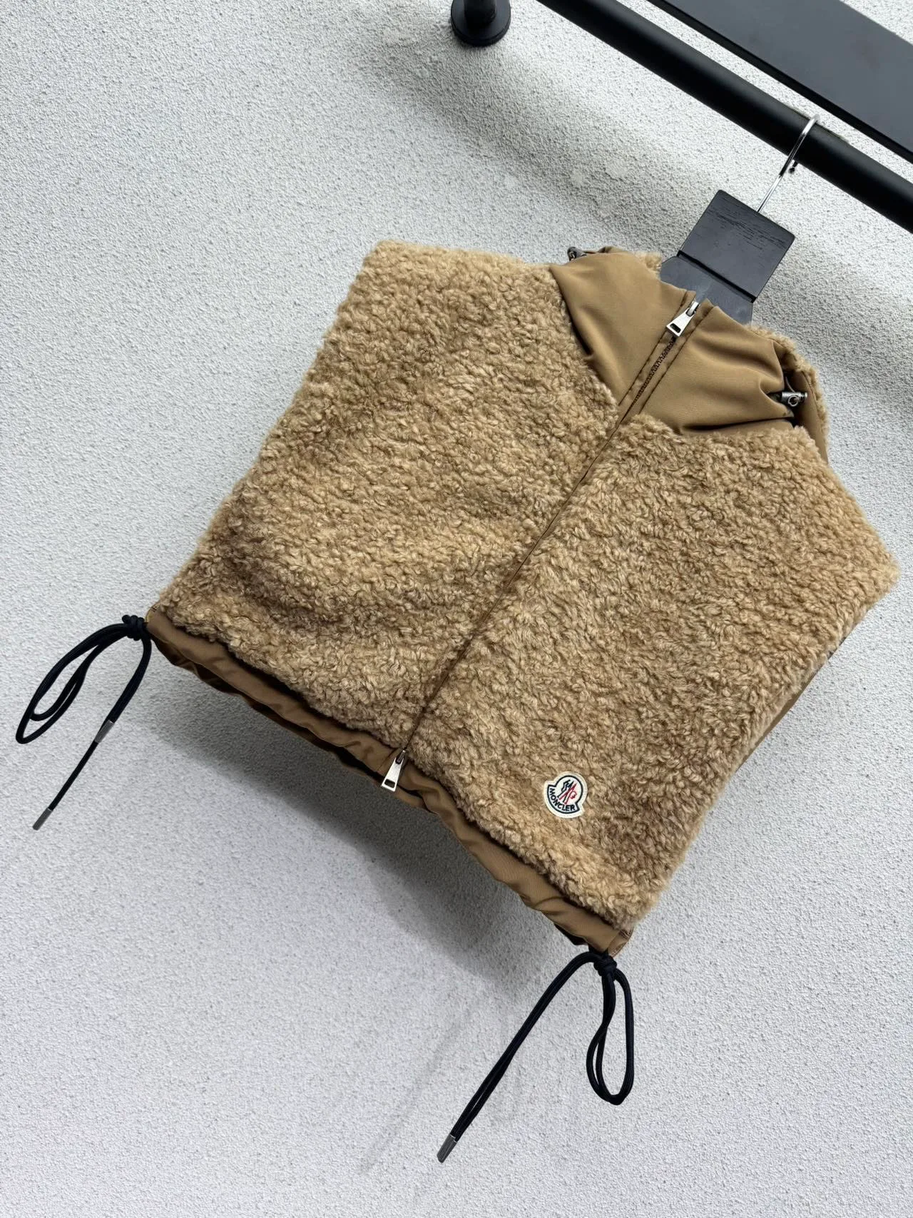 Жилеты Женские Moncler 18335474