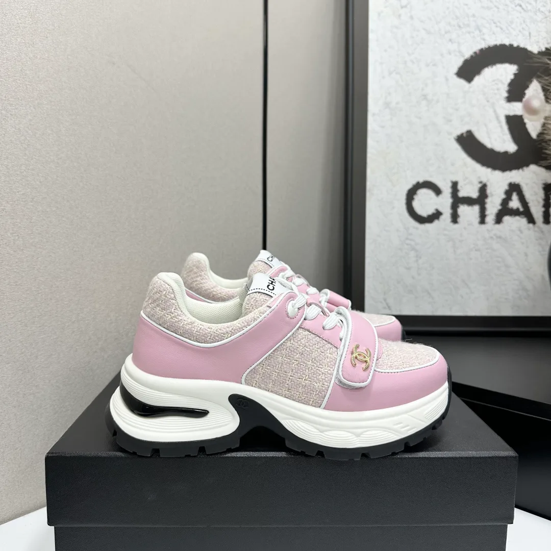 Кроссовки Женские Chanel 11463035