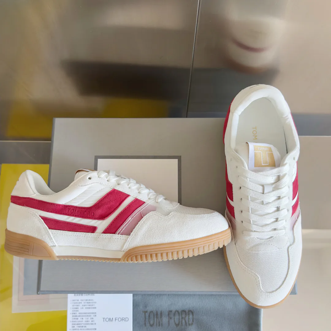 Кроссовки Женские Armani 350827