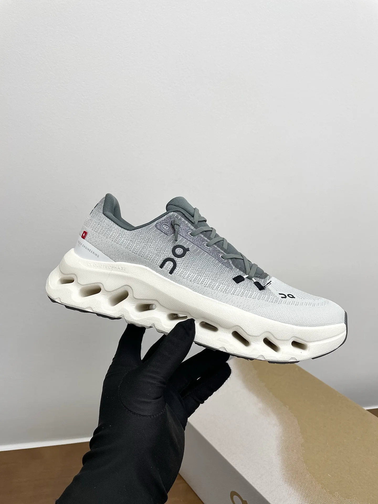 Кроссовки Женские Loewe 3675796