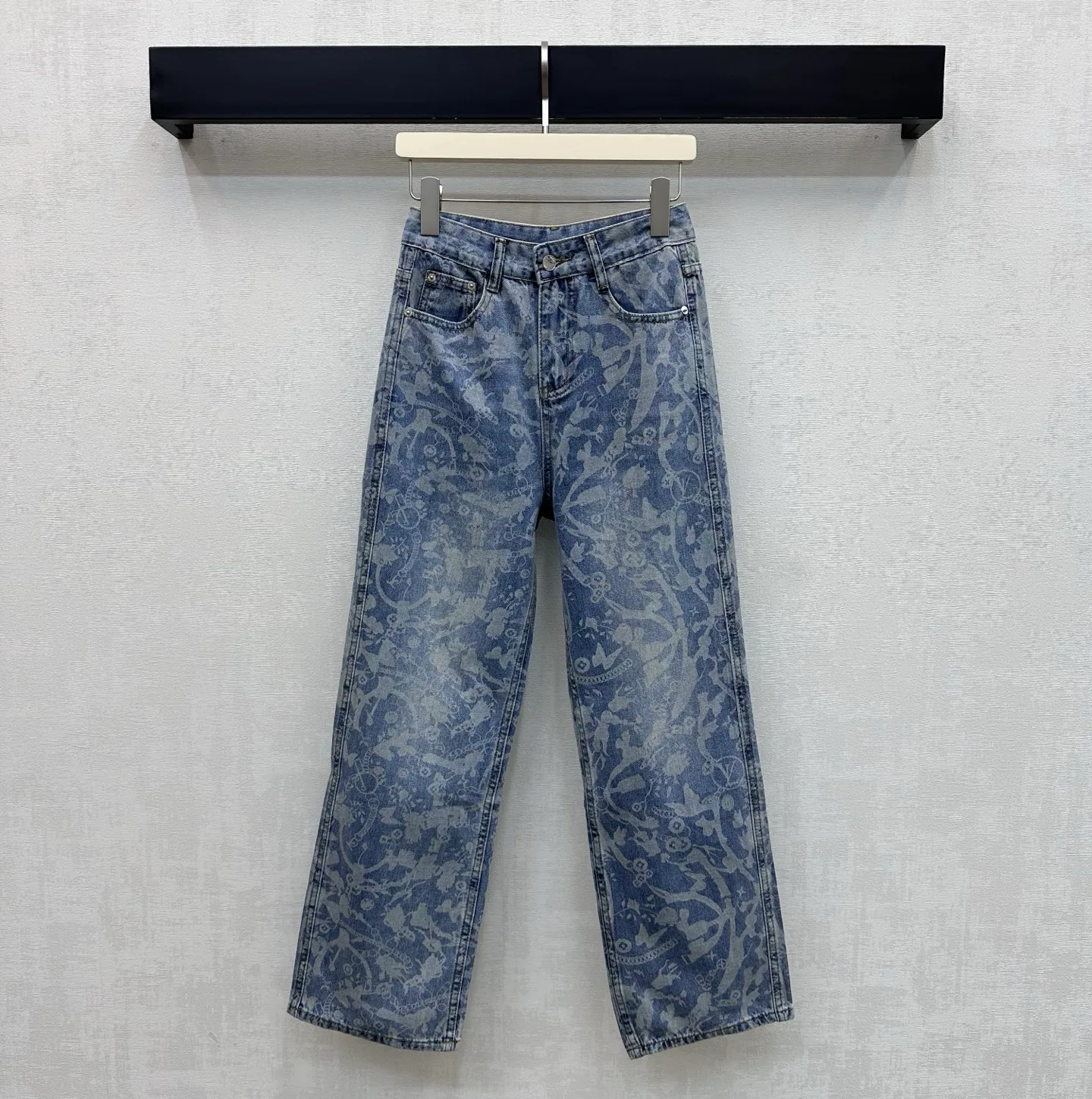 Джинсы Женские Louis Vuitton 11682761