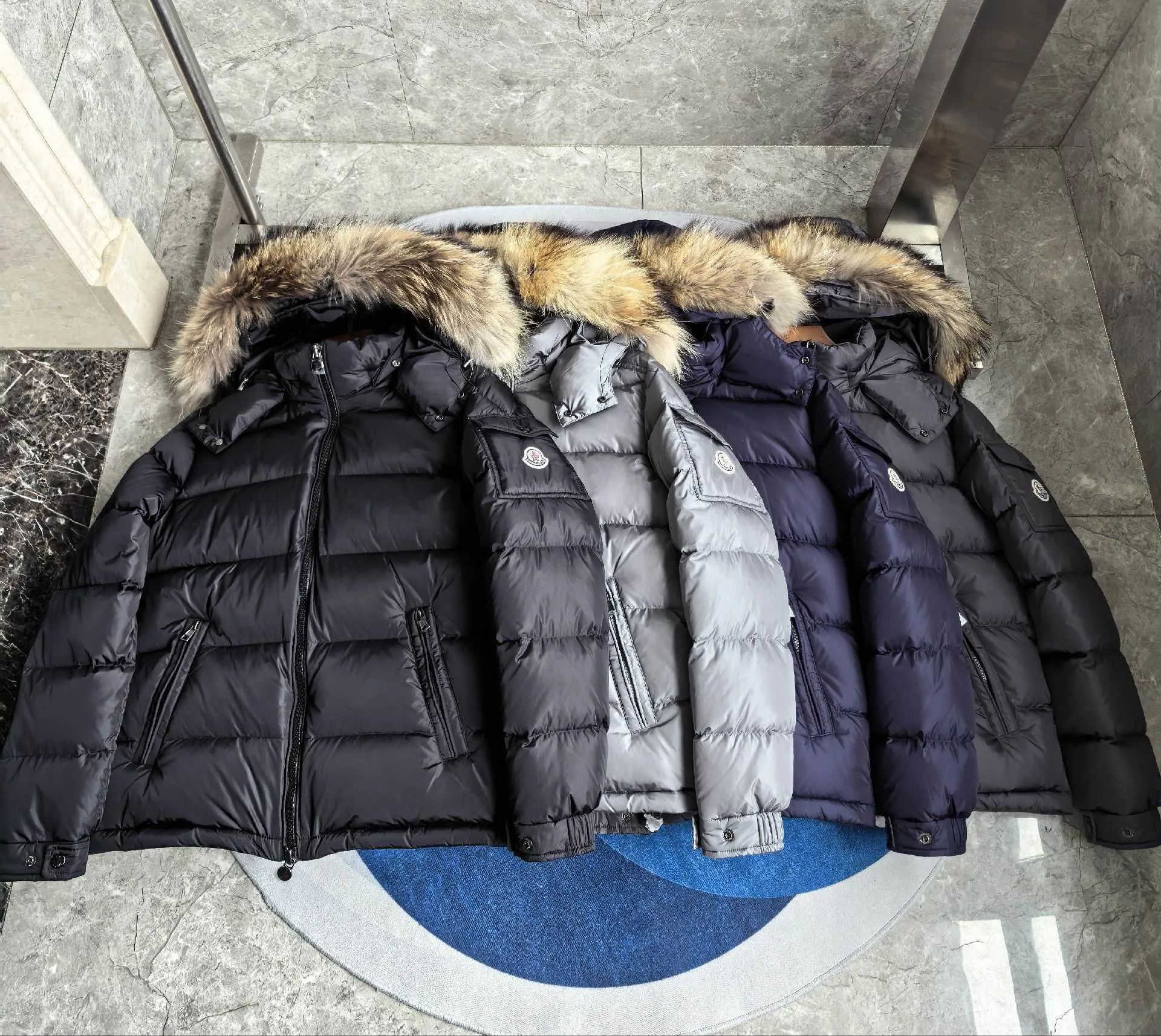 Куртки И Пуховики Женские Moncler 18761341