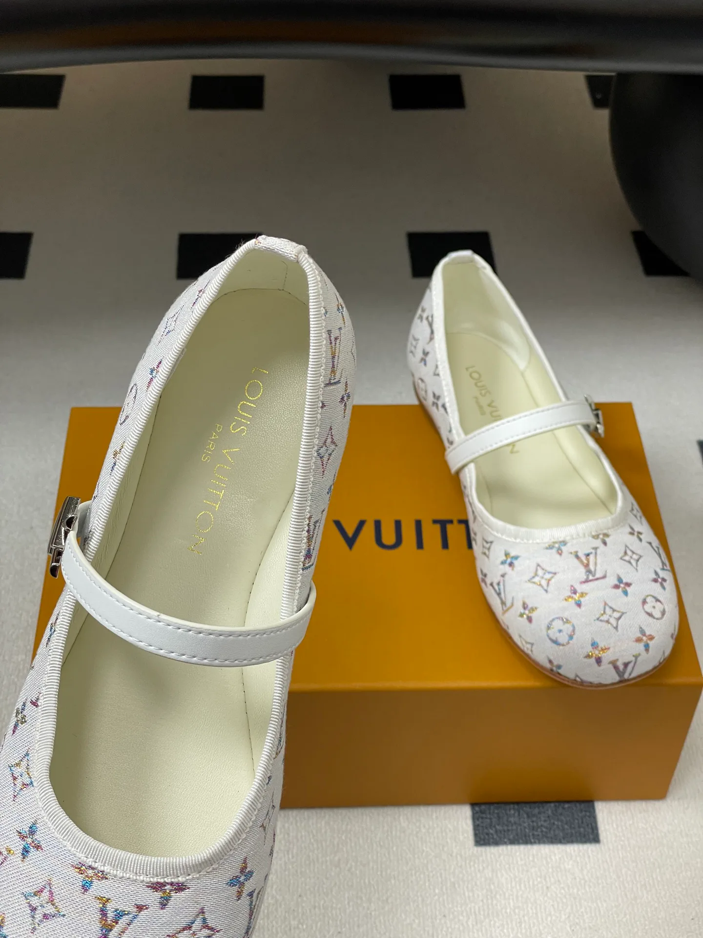 Балетки Женские Louis Vuitton 56949