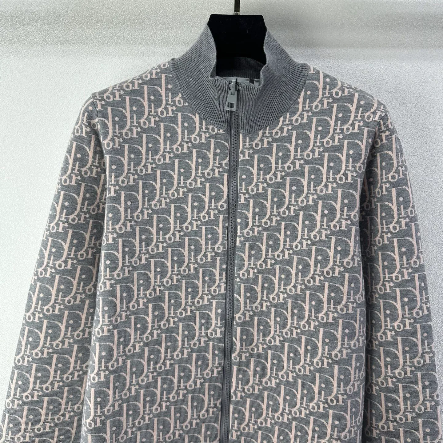 Куртки И Пуховики Женские Christian Dior 18742983