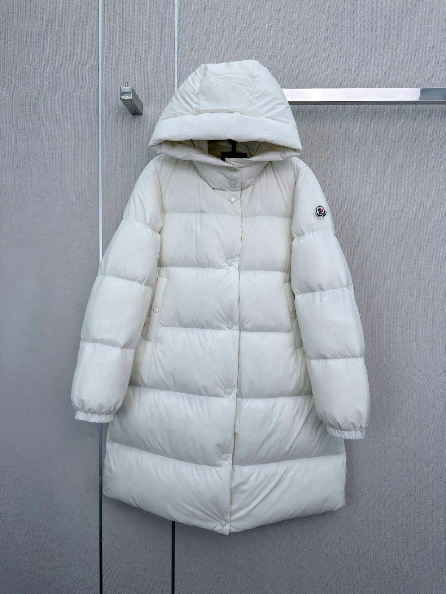 Куртки И Пуховики Женские Moncler 18600951