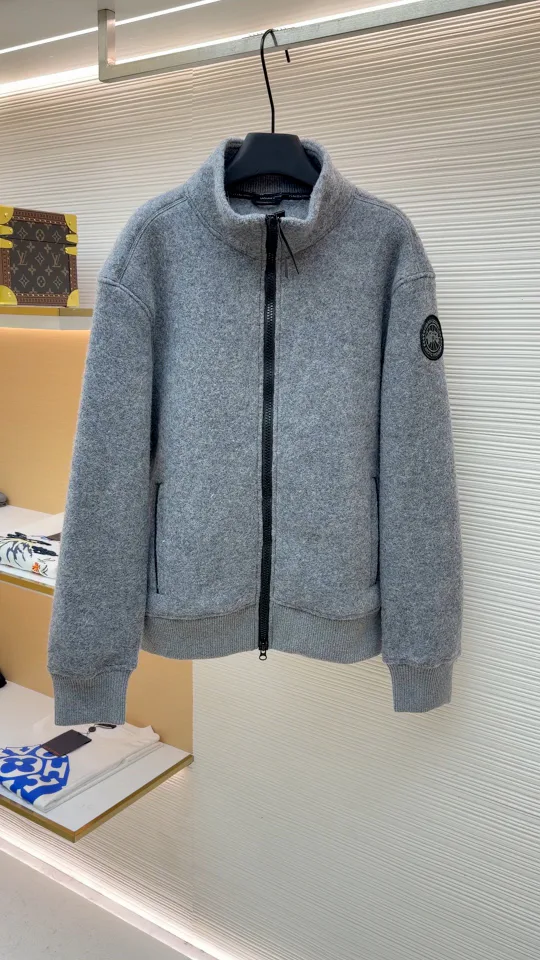 Куртки И Пуховики Мужские Canada Goose 1564998