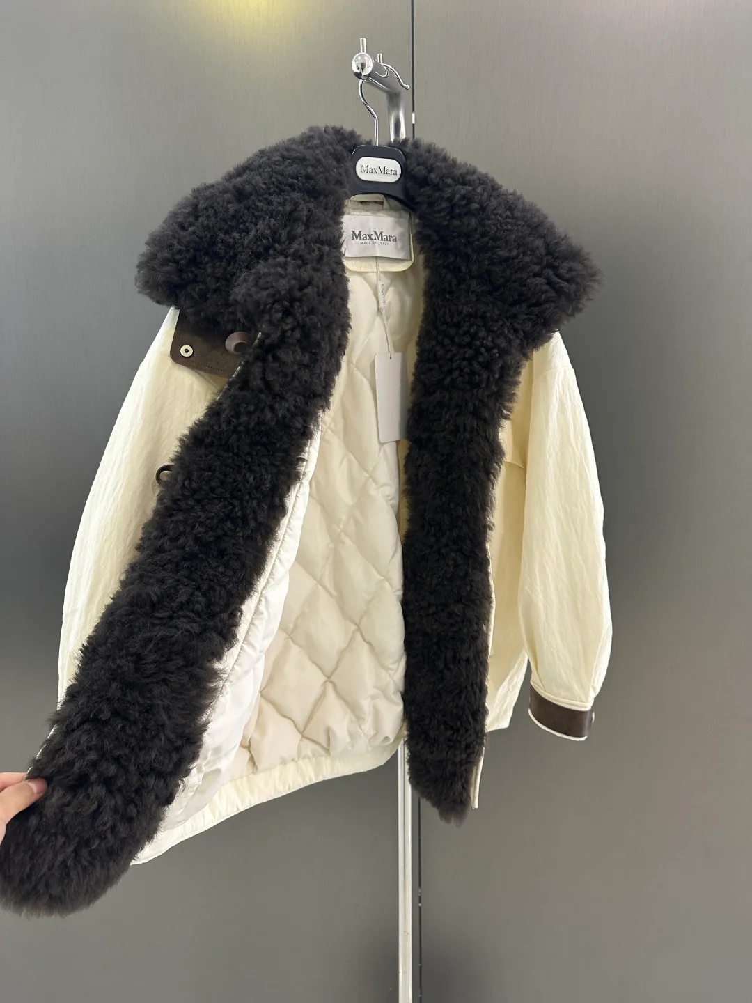 Куртки И Пуховики Женские Max Mara 476573
