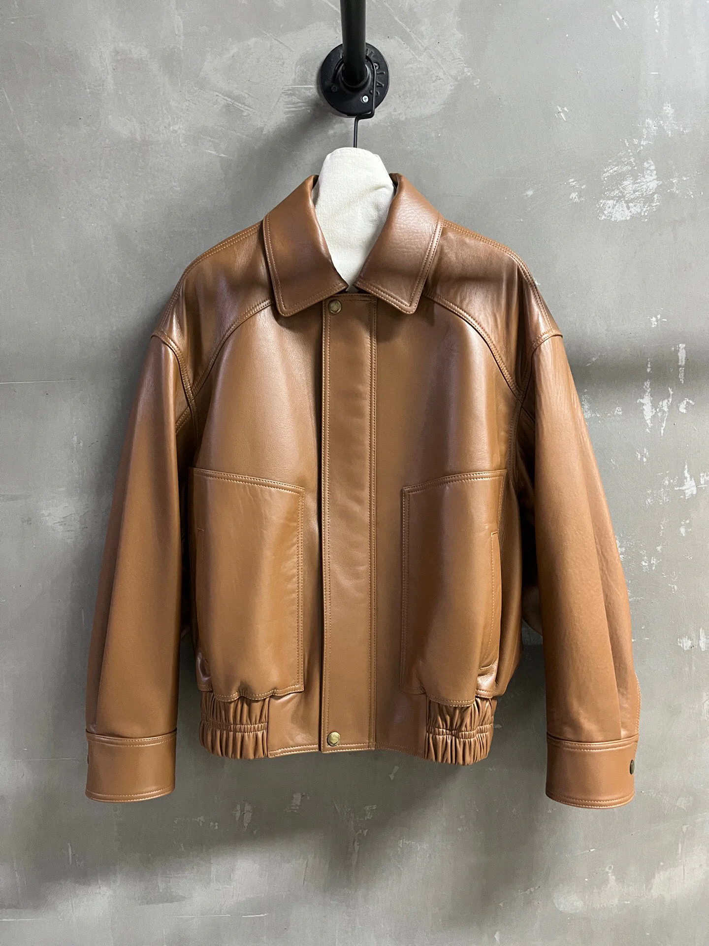 Кожаные Куртки И Дублёнки Мужские Saint Laurent 9499059