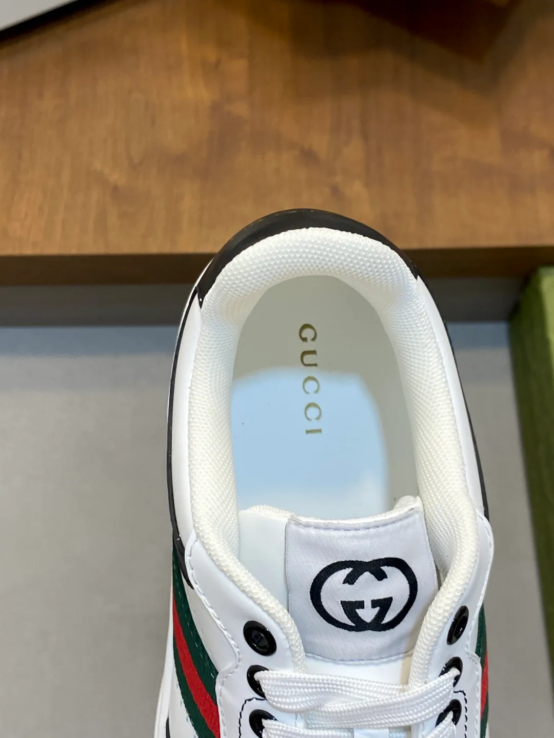 Кроссовки Мужские Gucci 19064125