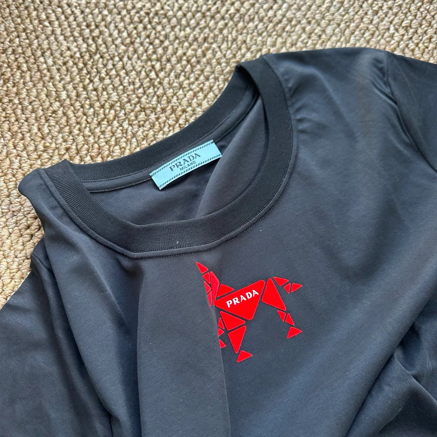 Футболки Женские Prada 5892821